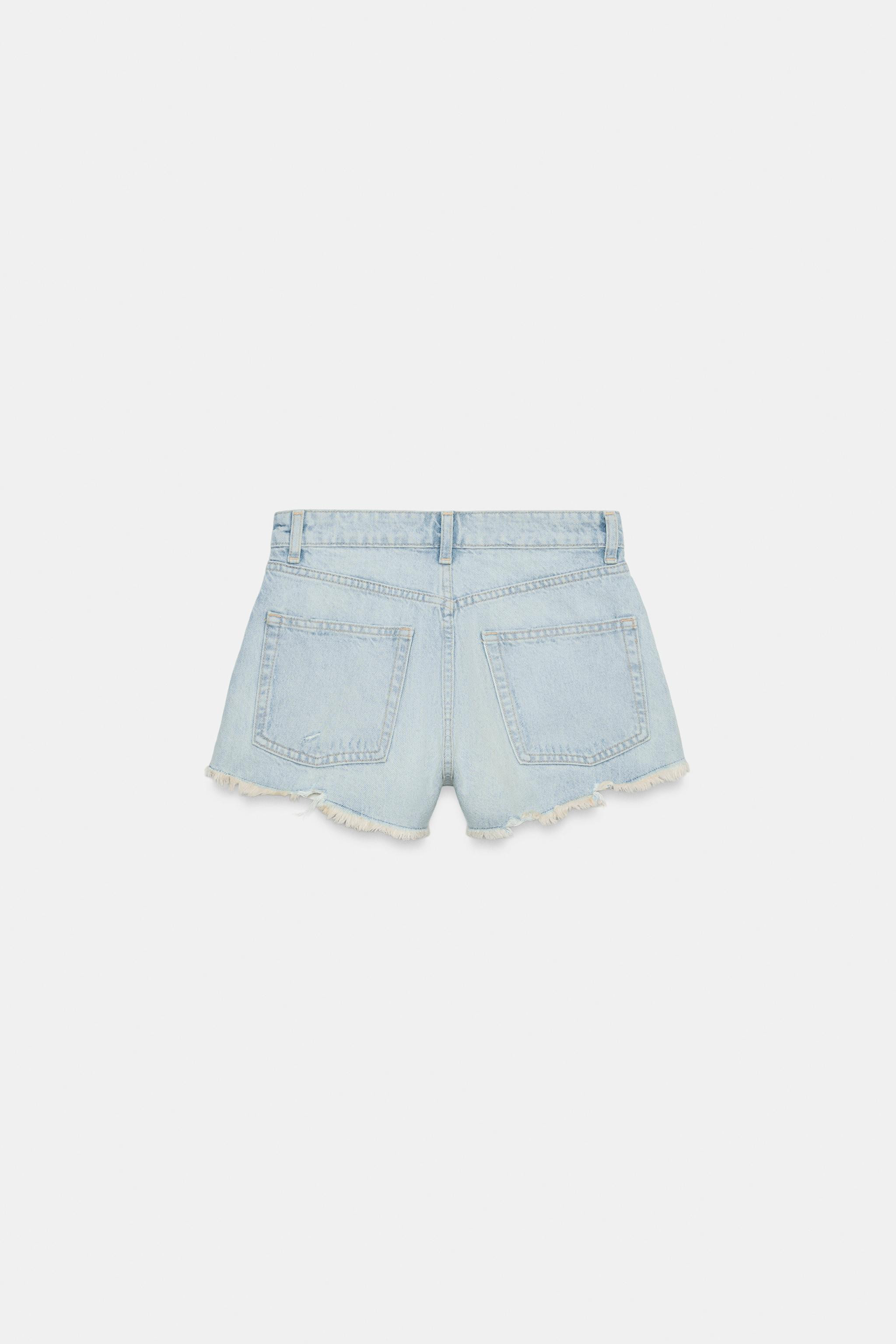 HIGH-WAIST-JEANSSHORTS MIT RISSEN | Zara DE