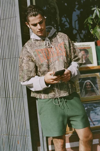 Coney Island Picnic X Everlast UO Exclusive Cropped Tee | Urban Outfitters (US and RoW)