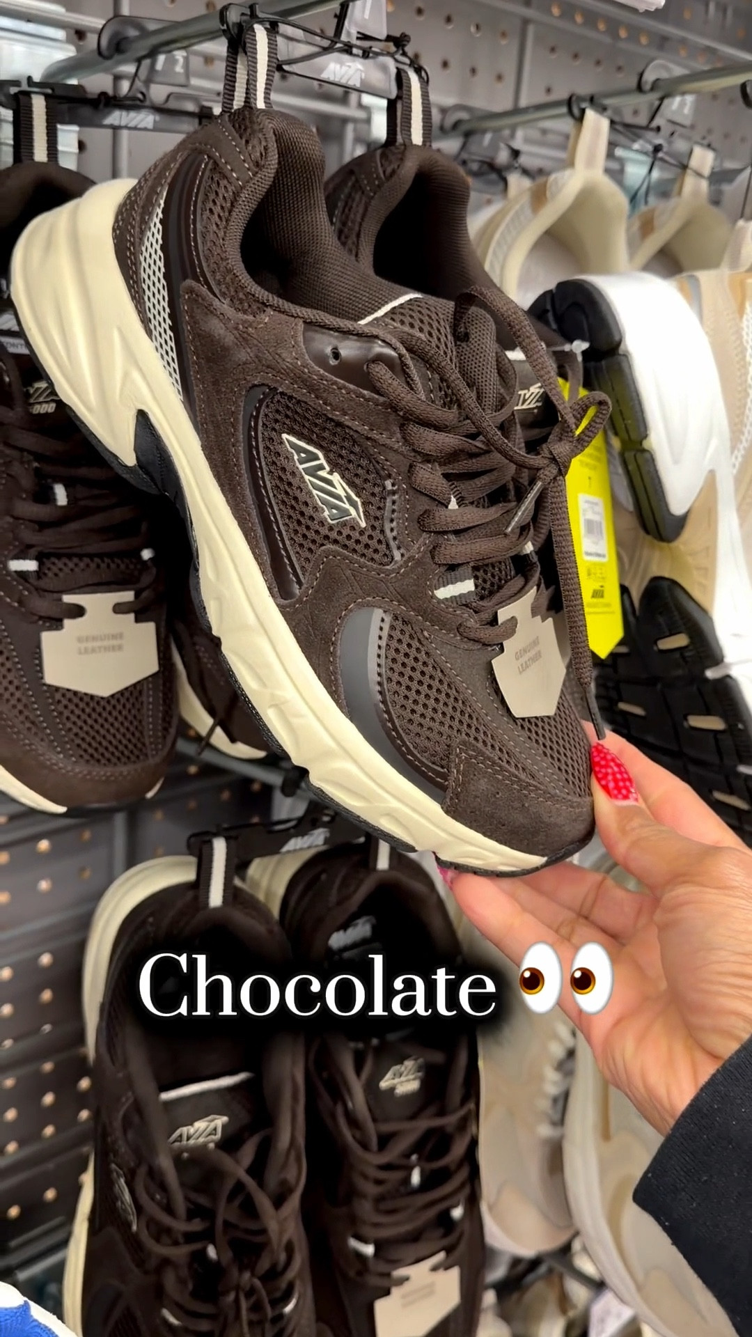 I did NOT expect these to eat like this. Would you wear brown sneakers?



#LTKgrwm #LTKootd #LTKMidsize
