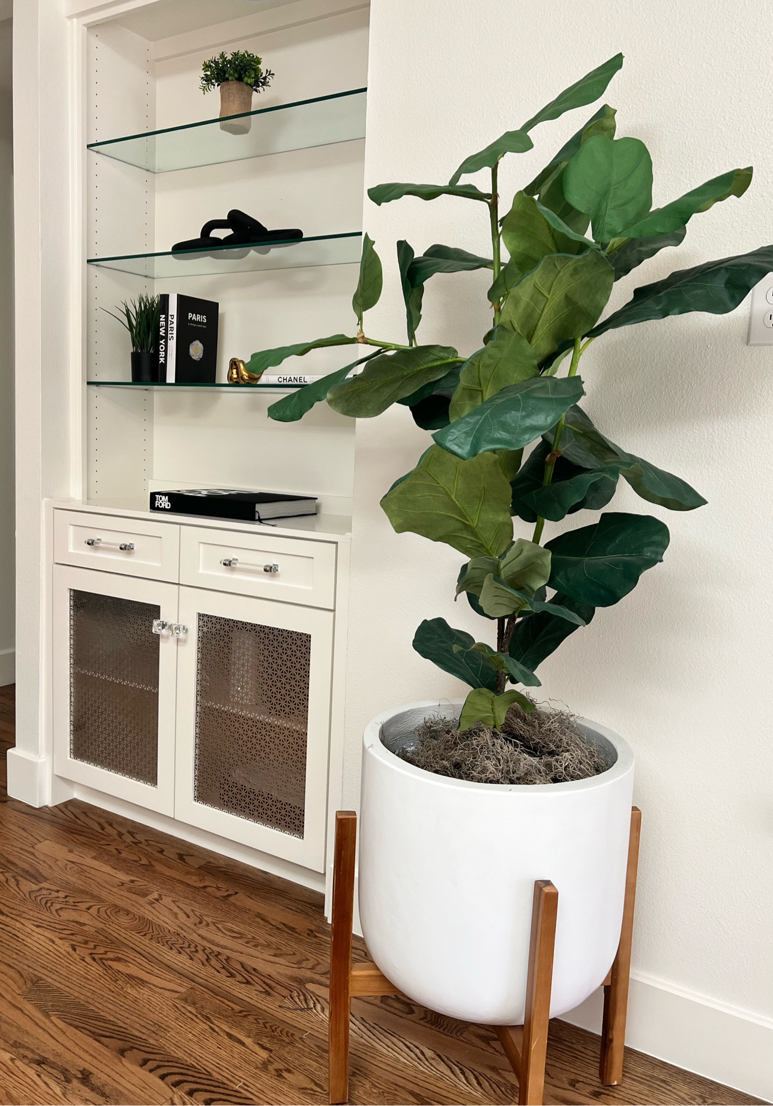 Home



#LTKFind #LTKhome