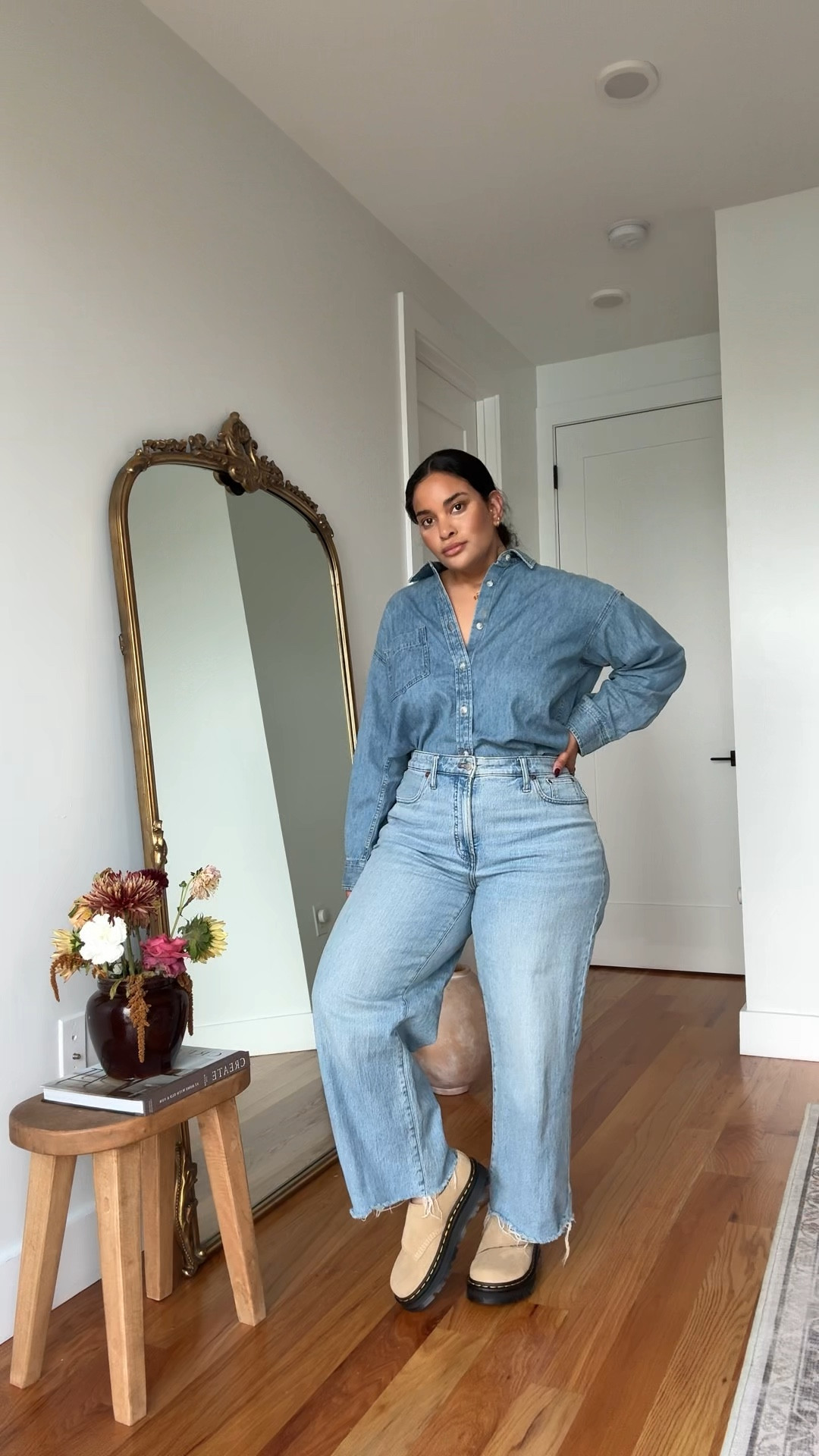 2 shoes, 2 looks! The @Drmartensusa Zebzag Anywair mule @nordstrom 
are the perfect staple. Which color is your favorite?! Shoes linked below  ! #drmartenspartner #Nordstrompartner 