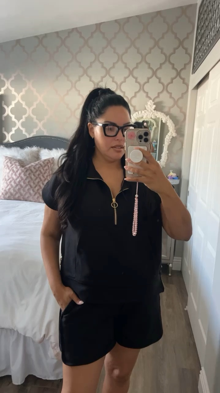 The perfect little black set 🖤 the  set is under $100!

#LTKMidsize #LTKFindsUnder100 #LTKFindsUnder50