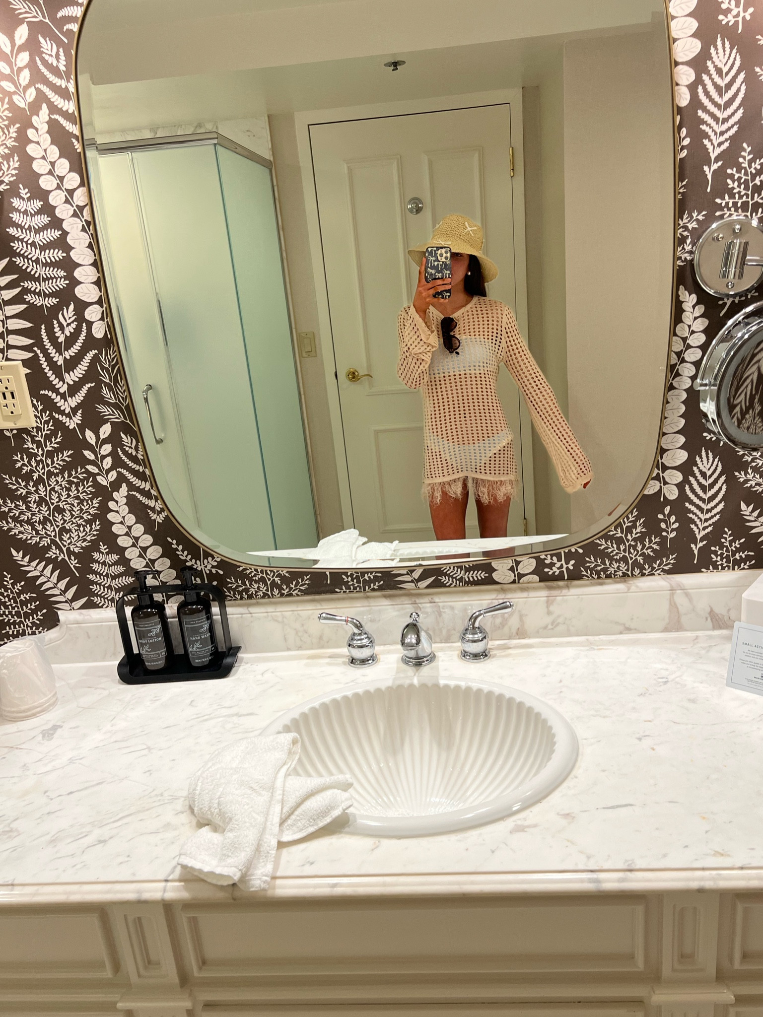 beachy days 🩵👙🥂💓 beach hat is house of harlow from Marshall’s !!!

#LTKswim