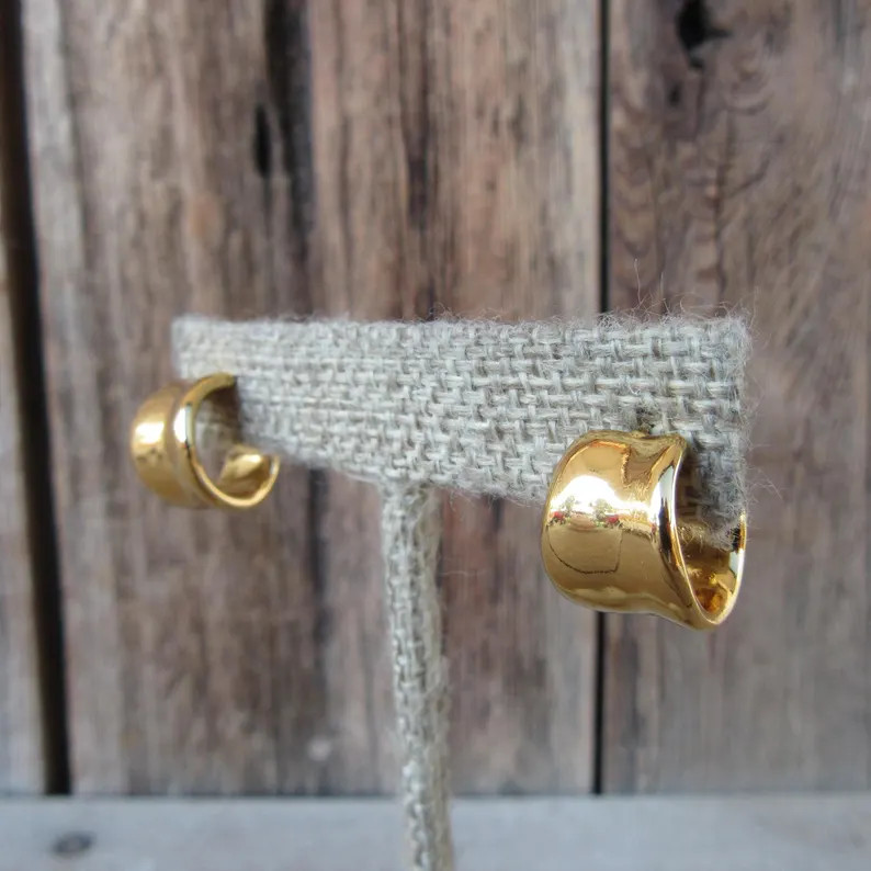 90s Crinkled Chunky Gold Tone Hoop Earrings | Chunky Hoops Earrings  | Huggie Huggy Hoops | Fat M... | Etsy (US)