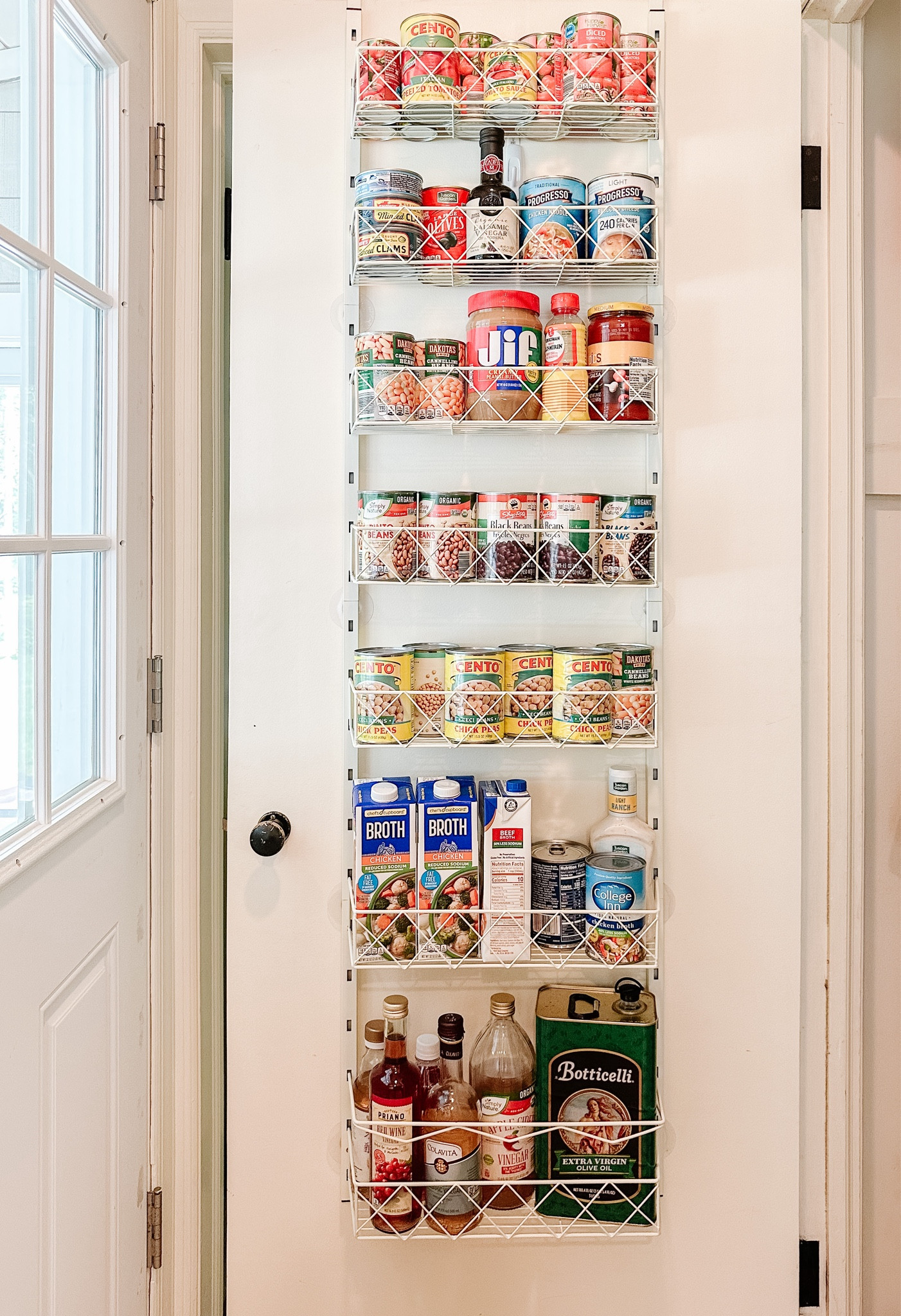 My over the door, no drill pantry organizer is on sale on Amazon! Renter friendly, comes in many colors, and frees up cabinet space! Doesn’t swing, and is super sturdy  


#LTKSaleAlert #LTKFindsUnder50 #LTKHome