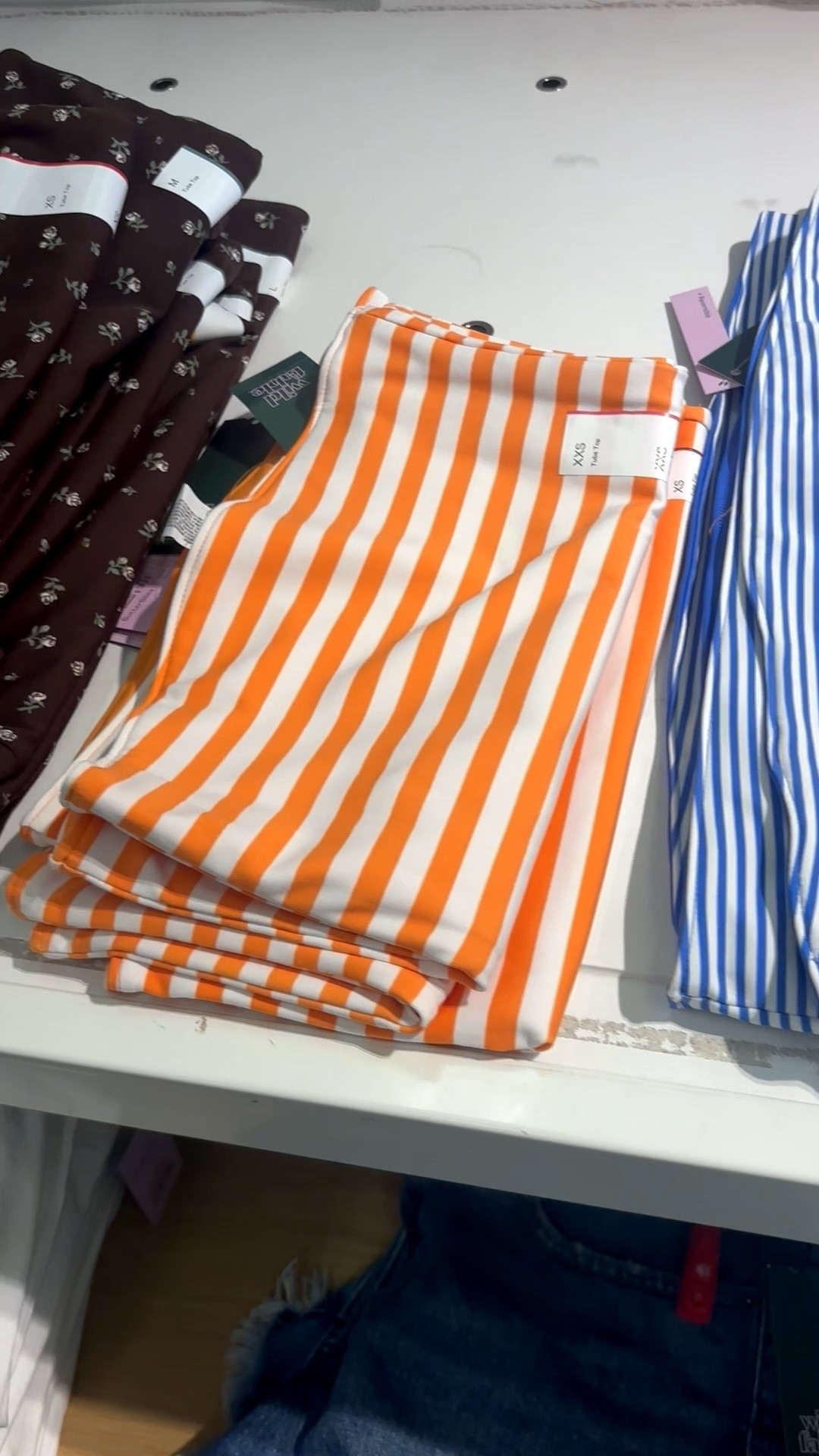 New patterned reversible tube tops!