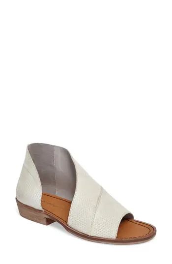 Women's Free People 'Mont Blanc' Asymmetrical Sandal, Size 7US / 37EU - White | Nordstrom