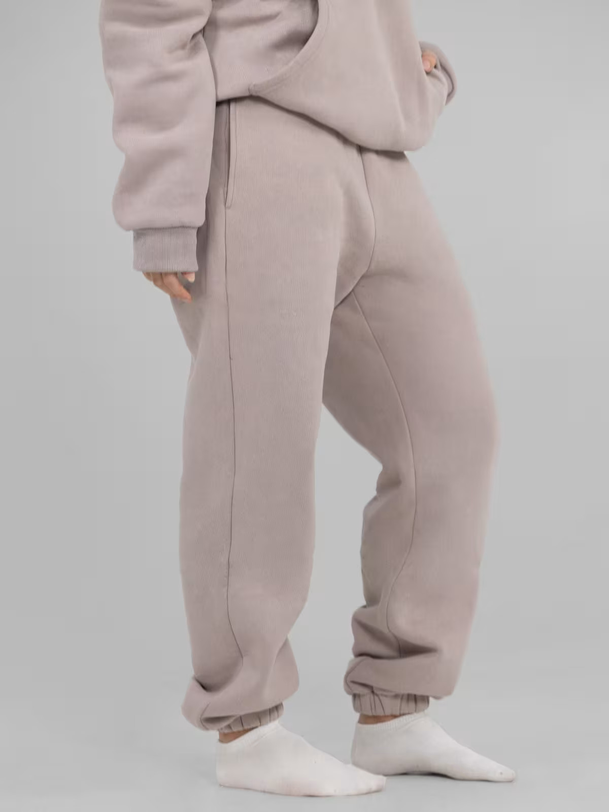 Signature Sweatpants — Comfrt | Comfrt