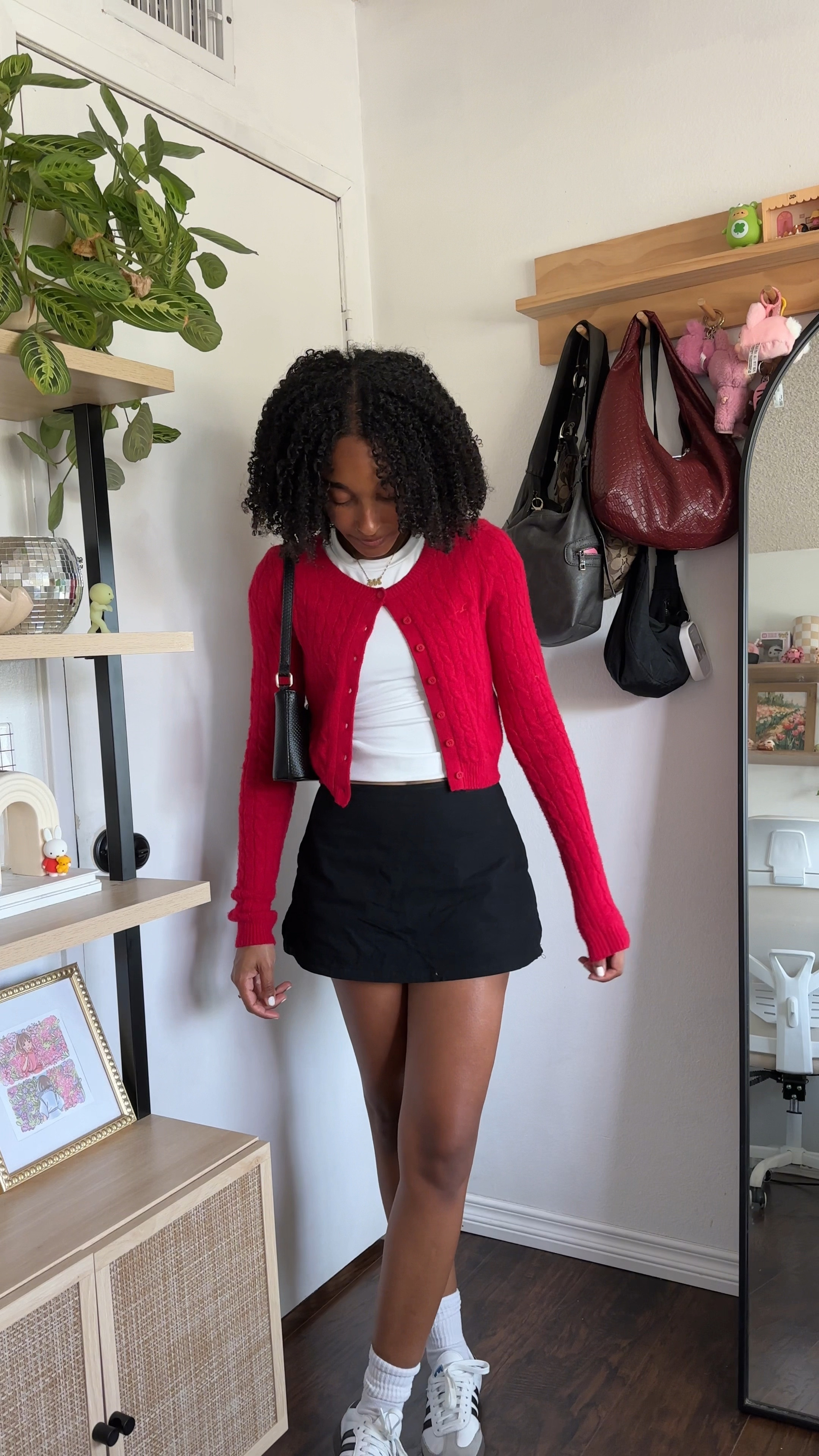 pop of red ❤️

fall outfit, fall fashion, outfit idea, outfit of the day, adidas sambas, mini skirt, skort, cardigan, red cardigann

#LTKStyleTip #LTKVideo #LTKSeasonal