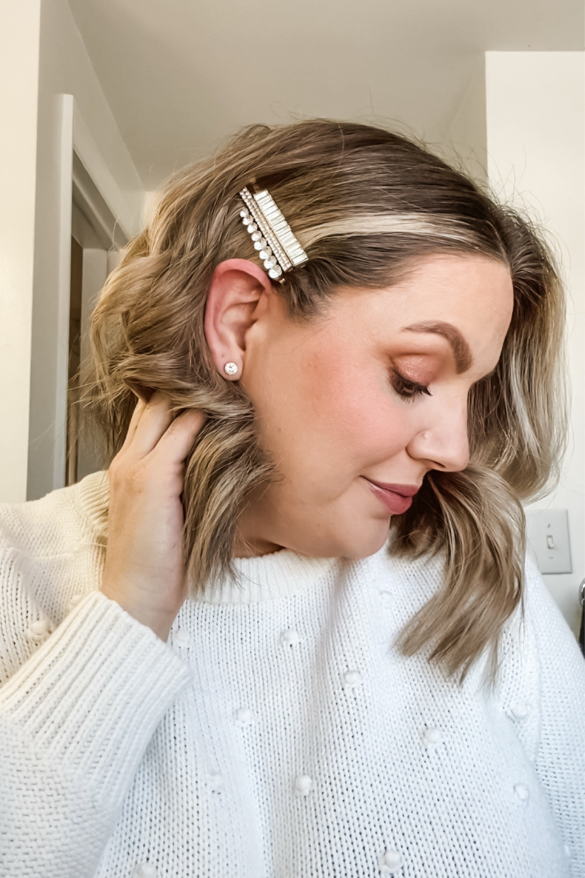 Cute, easy, and affordable holiday hair style. 




#LTKHoliday #LTKFindsUnder50 #LTKBeauty
