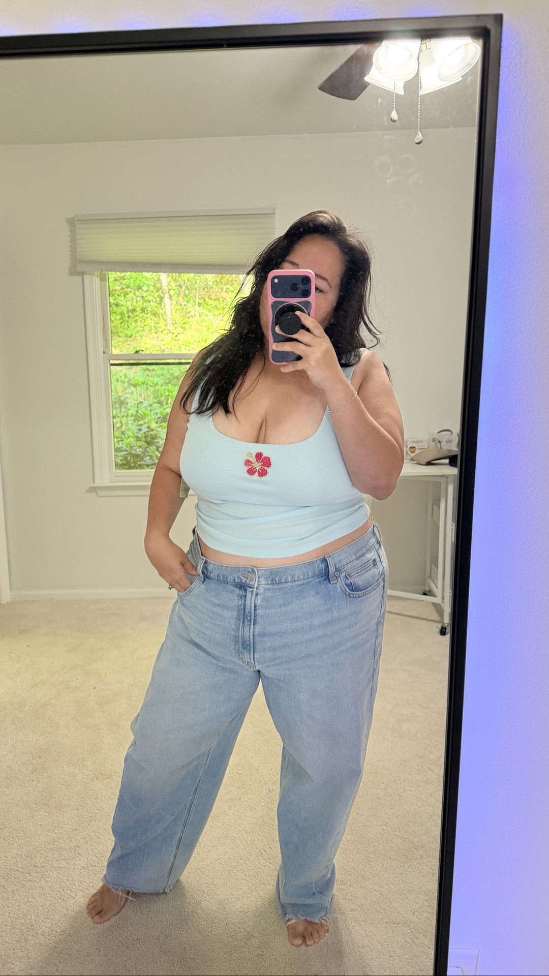 Whyyyy does it have a shelf bra?? Keeping it returning, I’m not sure 😩 I got it in an XXL🩵

#LTKPlusSize #LTKMidsize #LTKootd