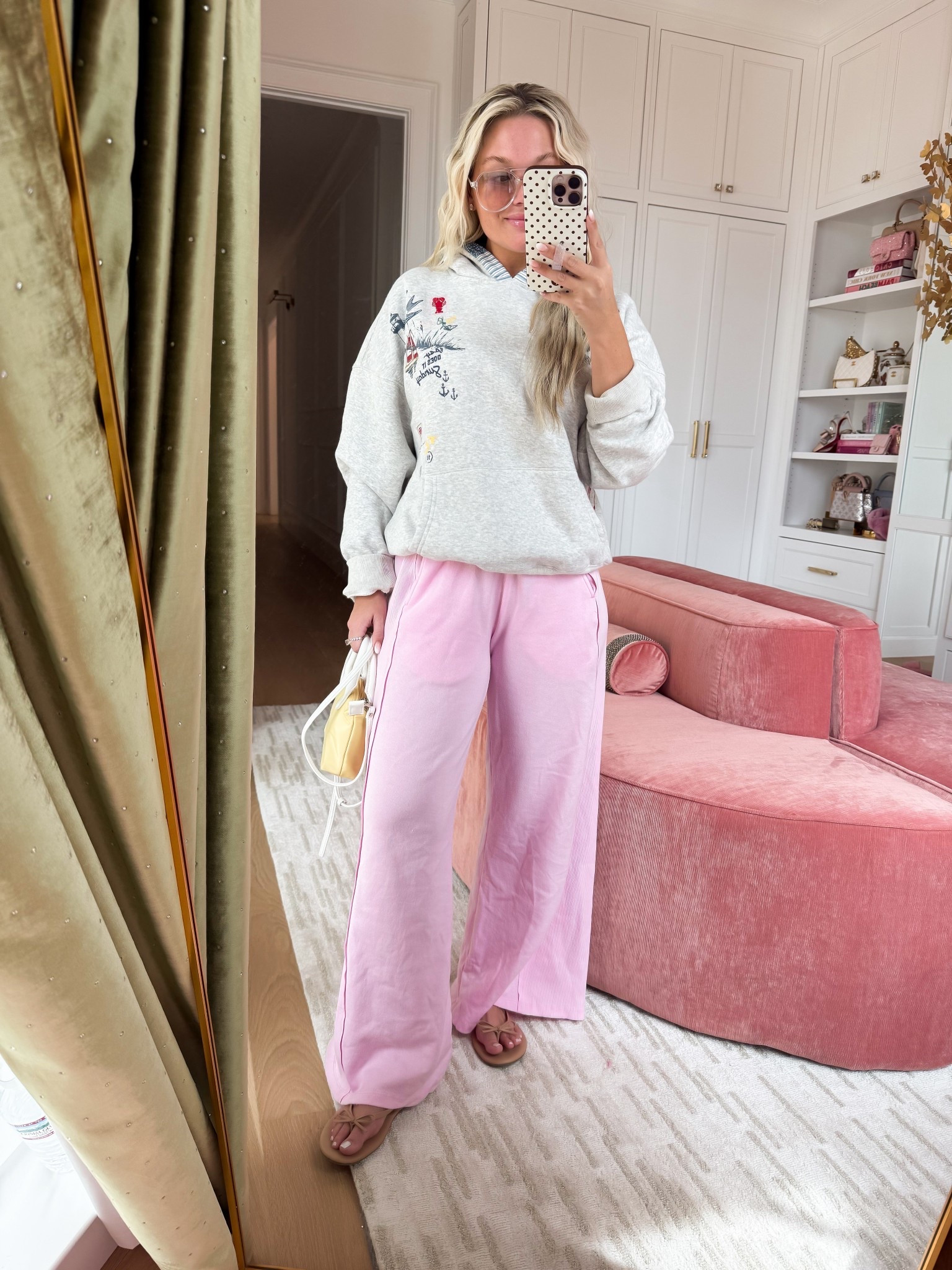 Wearing size large in this easy does it Sunday sweatshirt 

#LTKootd #LTKmomlife #LTKgrwm