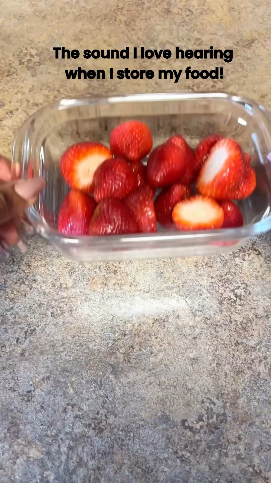 I love that airtight seal and sound that happens when I store my food in my Rubbermaid Brillance Glass Containers. I have all the sizes. Check for @kohls coupon to use on these this weekend.

#LTKSaleAlert #LTKdayinmylife
