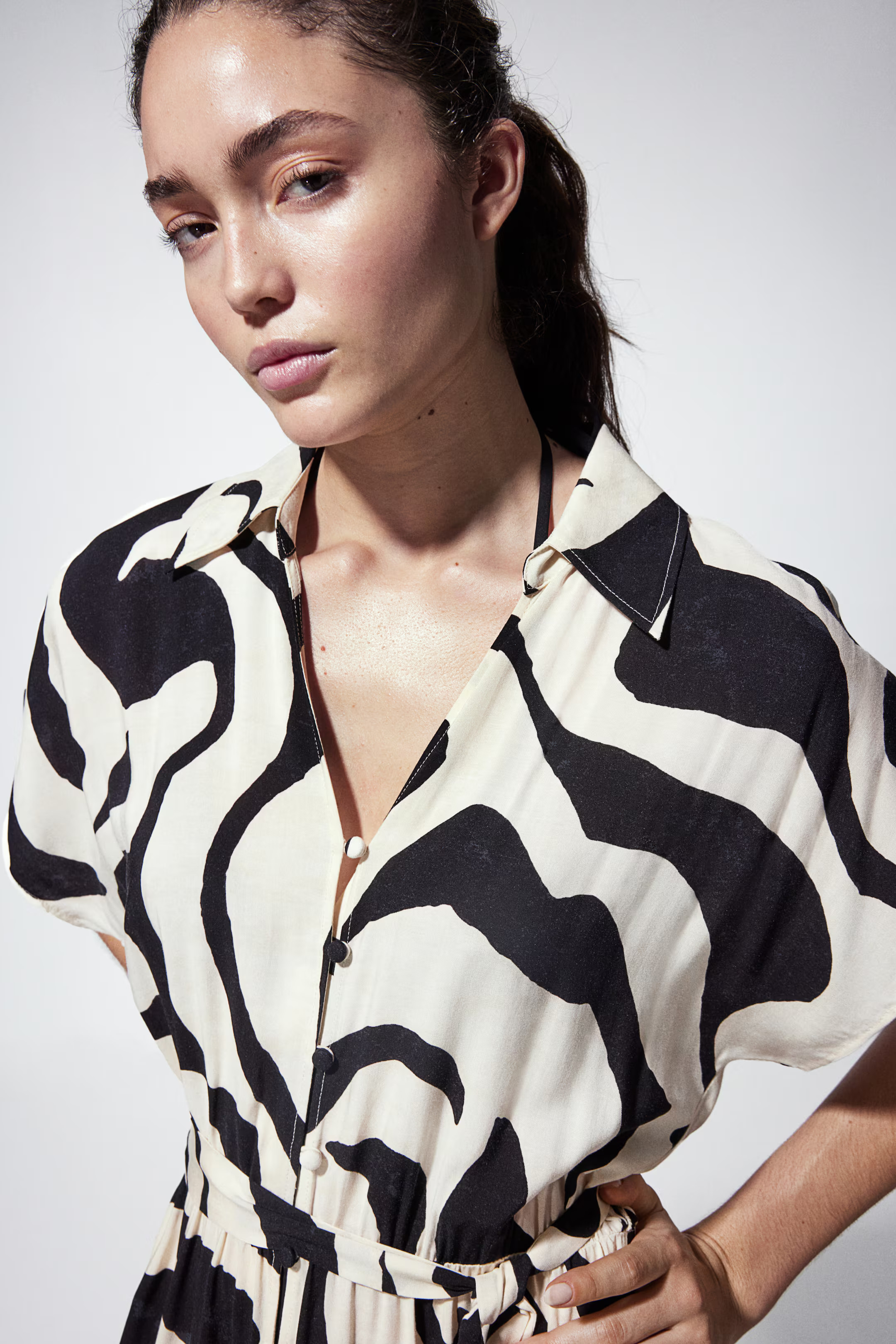 Tie-belt shirt dress | H&M (UK, MY, IN, SG, PH, TW, HK)