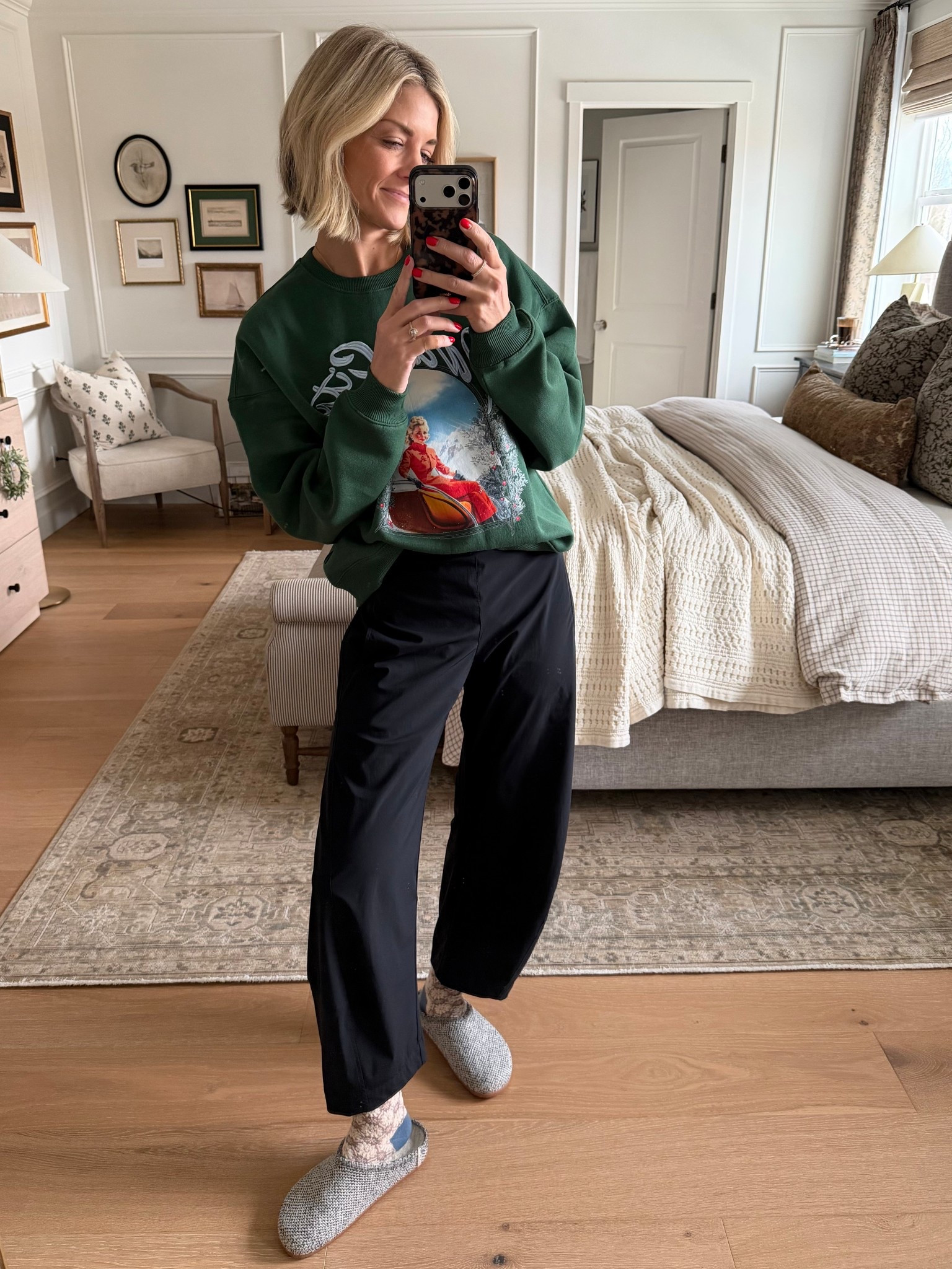 I love a festive pullover and this one is so fun! I’m wearing my true size small. These pants are next level- comfortable, versatile, and so flattering. I’m wearing my normal size 4.