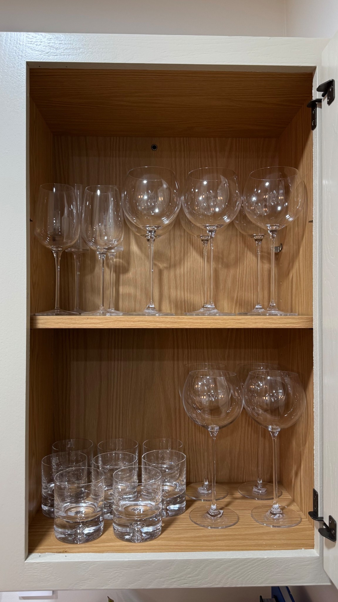 our glass wear 🍷
red wine glasses
white wine glasses
whiskey glasses 

#LTKHome