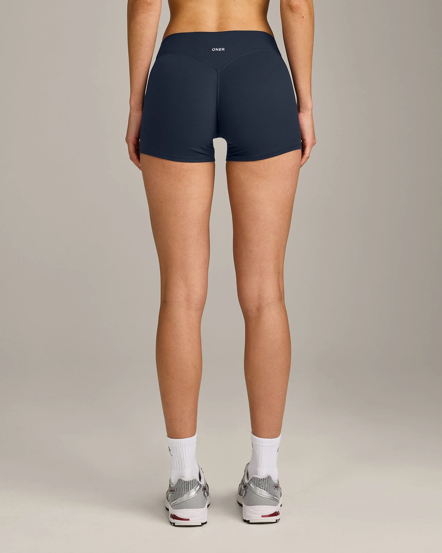 SoftMotion™ Mid Rise Shorts 4" with Grey Logo
True Blue | Oner Active (UK / US)