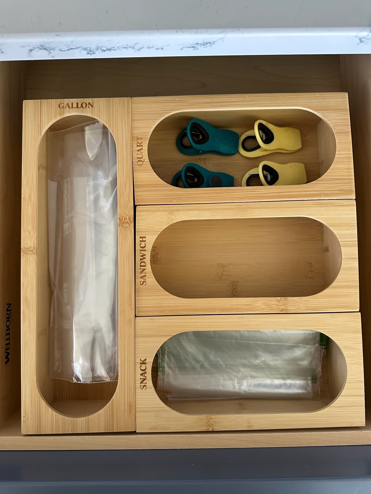 Ziplock organization

#LTKFindsUnder50 #LTKFindsUnder100