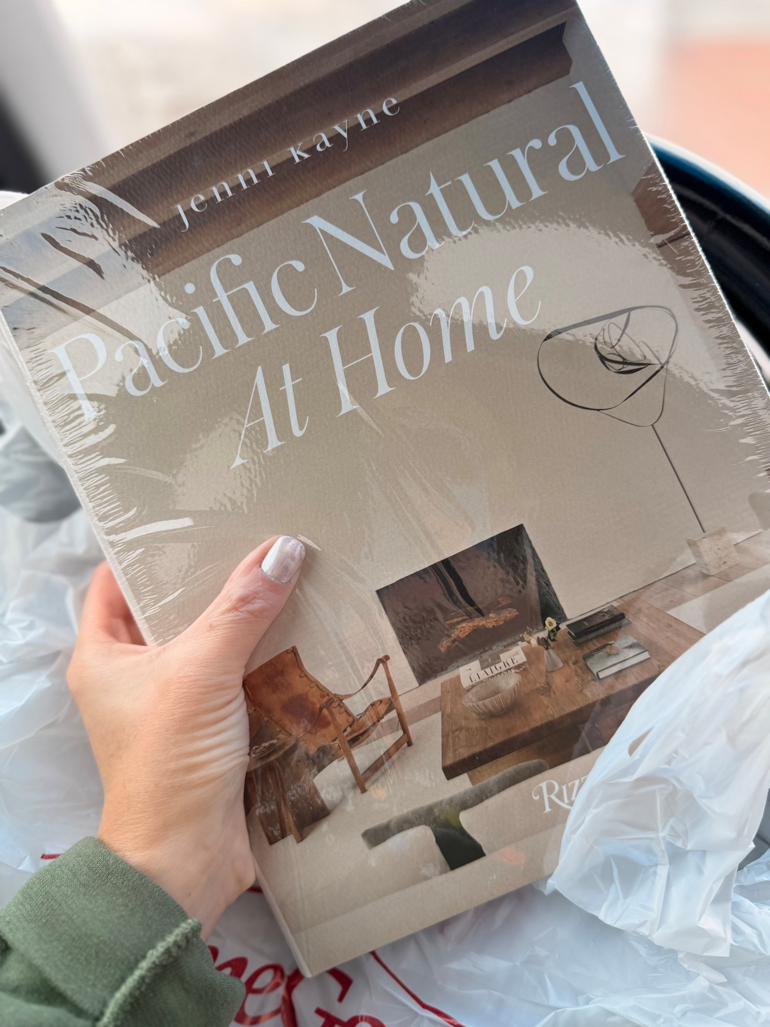 Bought it from HomeGoods but Amazon has it cheap cheaper

#LTKootd #LTKHoliday #LTKstorytime