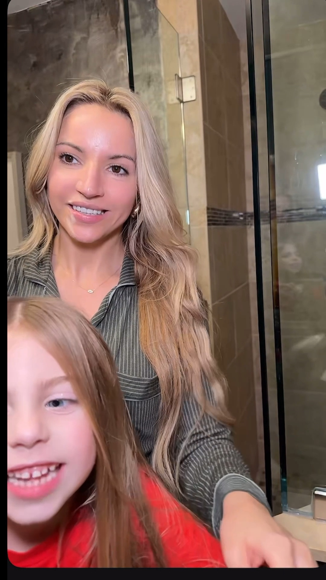 My nightly clean skincare routine! Cleanse + red light mask + my favorite trifecta of anti-aging moisturized skin 

Sephora sale inn beauty project cleanser elastic skin moisturizer eye cream shark cryoglow red light mask blue light mask target nightgown gift guide

#LTKBeauty #LTKSaleAlert #LTKGiftGuide