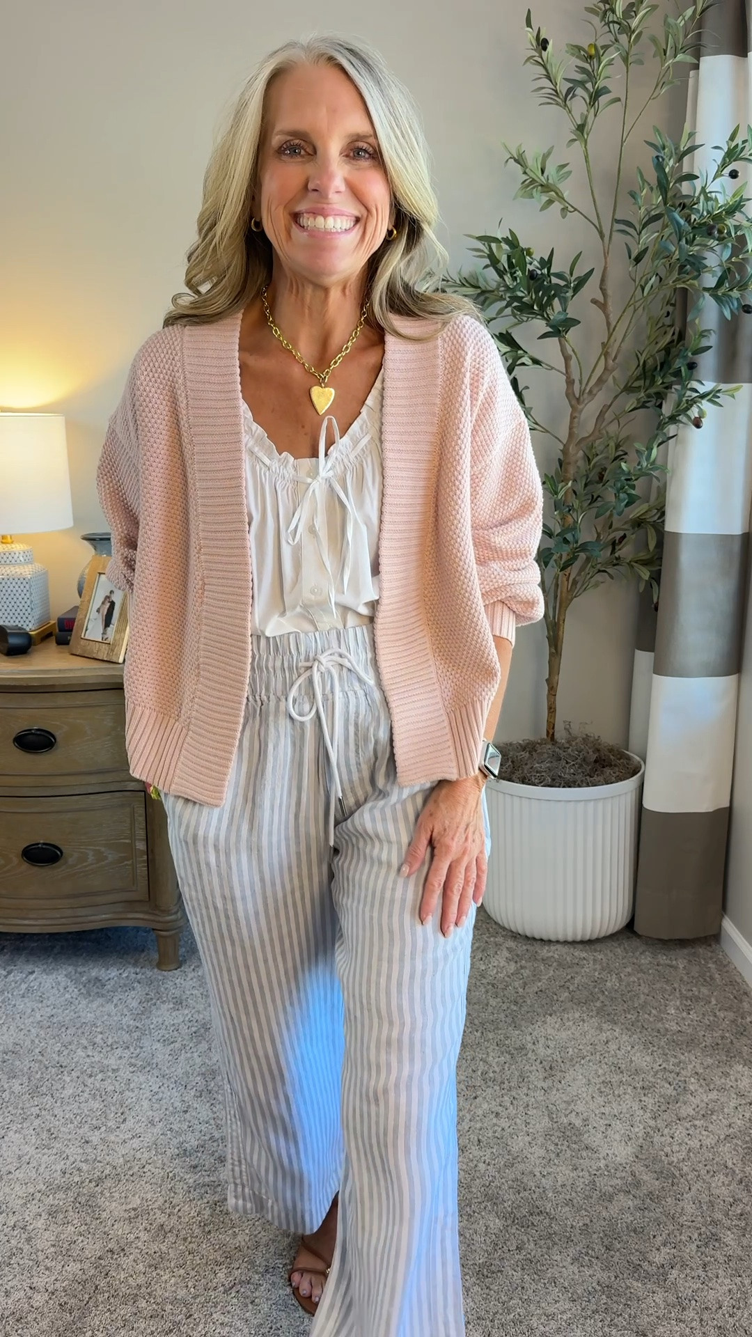 If summer evenings were an outfit, they’d be this look from @Quince 
Wearing small pants, XS top and sweater.

#LTKgrwm #LTKootd #LTKOver40