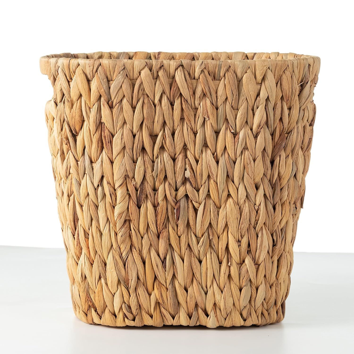 Wicker Trash Can, Bathroom Trash Can, Wicker Trash Can with Built-in Handle、Handwoven Water Hya... | Amazon (US)