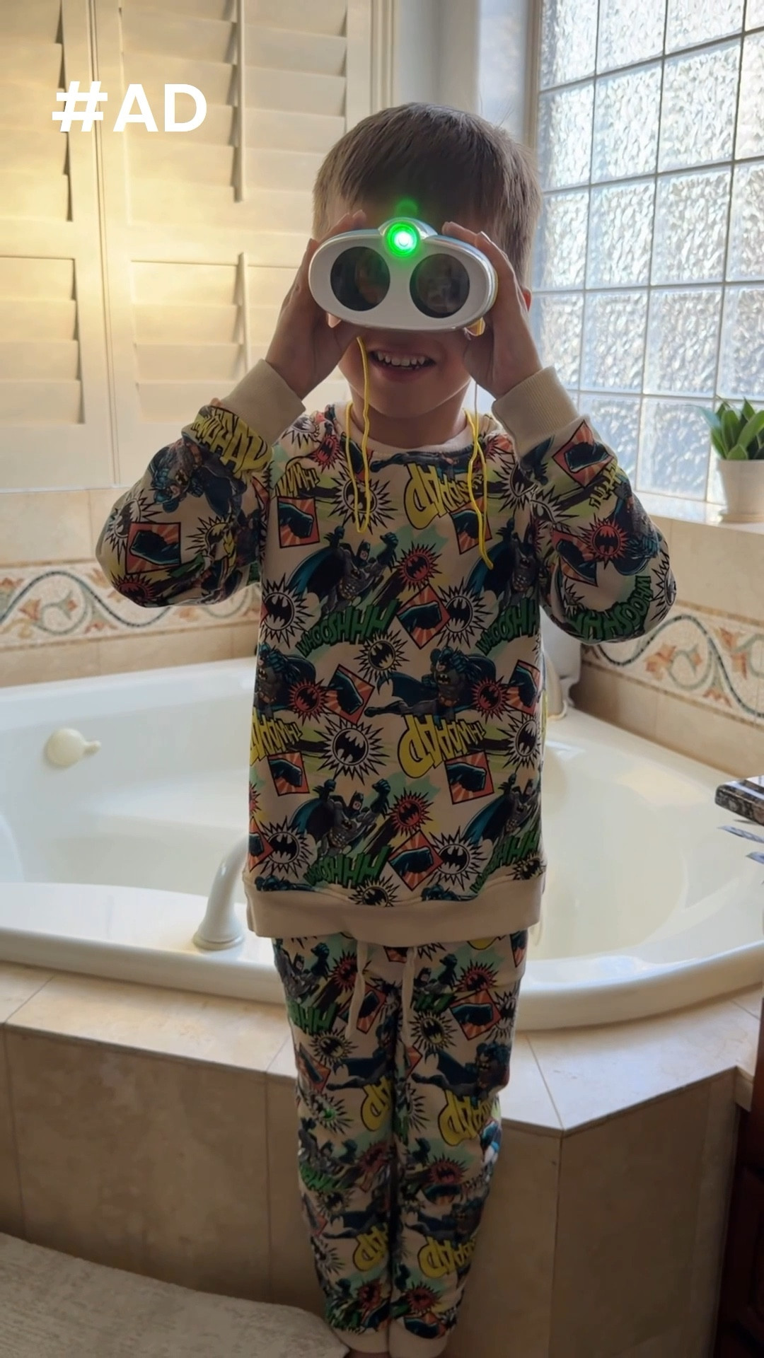 #AD This kids binoculars and flashlight combo is such a cool two-in-one gift idea! @amazon #founditonamazon #WinterFavorites2025 

#LTKKids