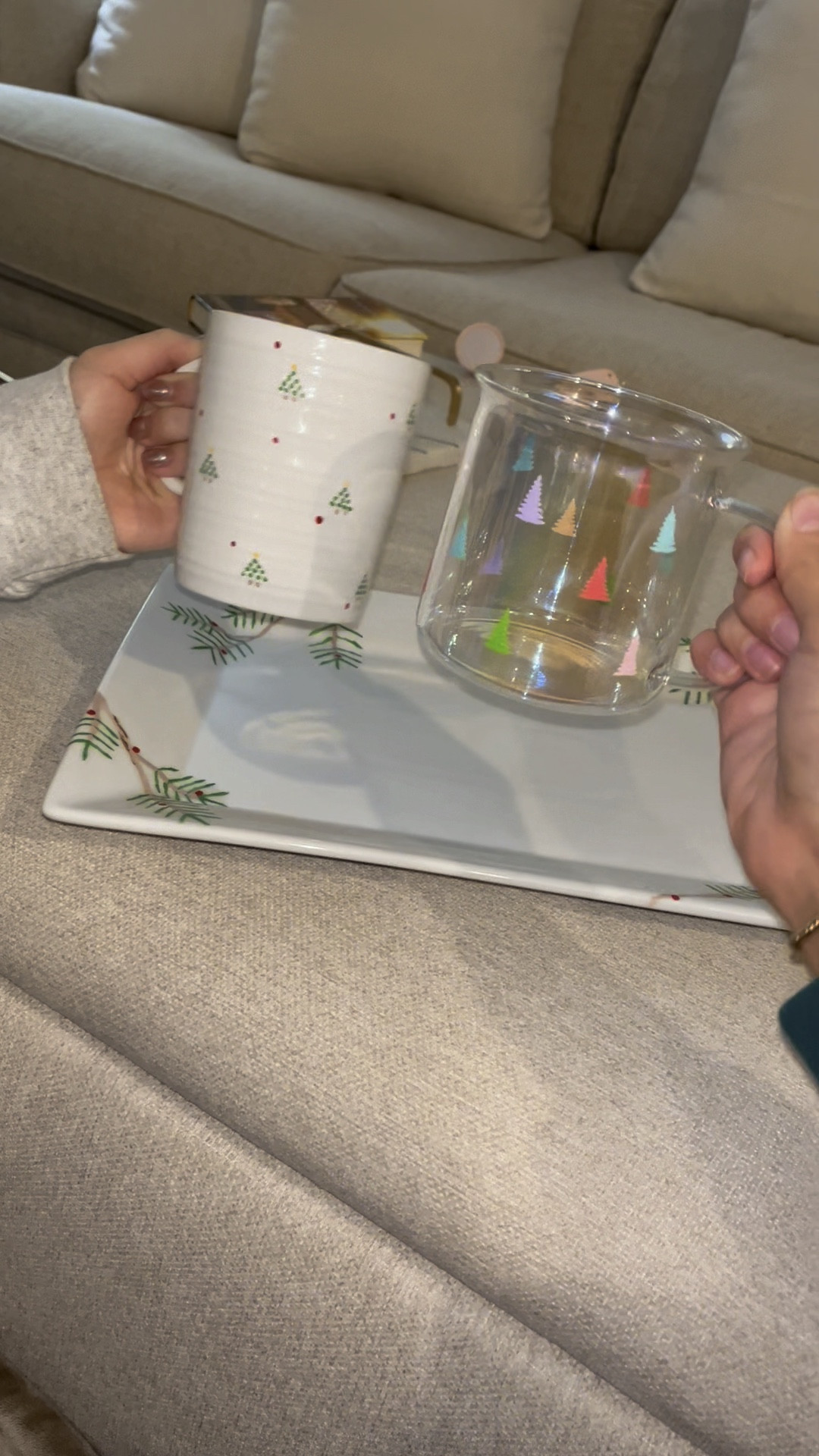 DIY christmas mugs🎨☕️

#LTKSeasonal #LTKGiftGuide #LTKHoliday