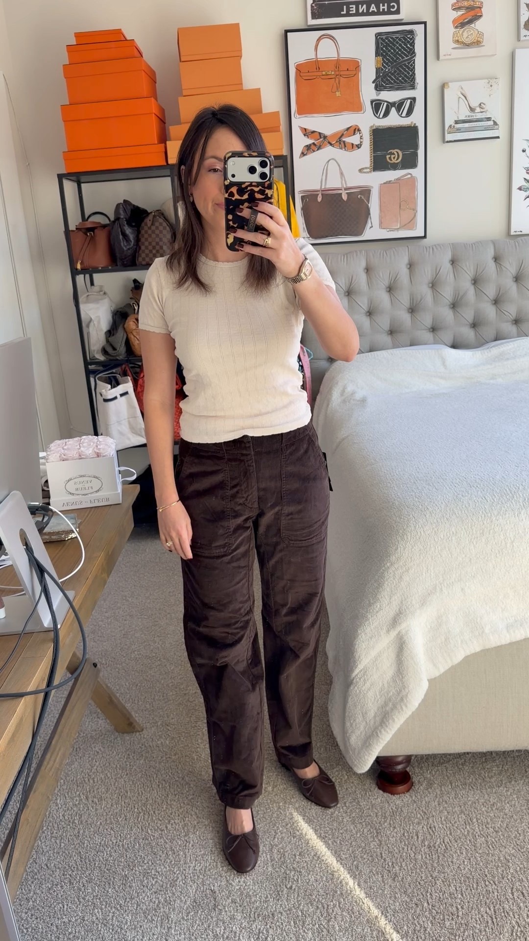 These chocolate brown corduroy straight leg pants are SO good. 



#LTKFindsUnder100 #LTKStyleTip #LTKootd