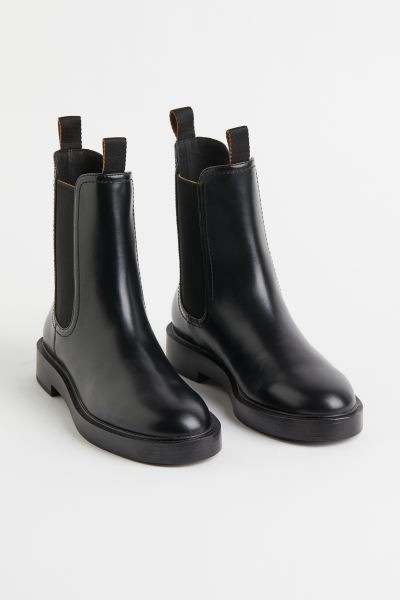 Chelsea boots | H&M (UK, MY, IN, SG, PH, TW, HK)