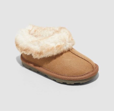 New Cat & Jack slippers, great gifts 🎁 40% off for Target Deal Days 

#target 

#LTKkids #LTKsalealert #LTKHoliday