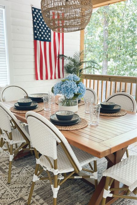 Beautiful and Simple outdoor dining 

Woven charges 
Melamine dinnerware 
Serving platter
Serving bowl
Drinkware
White dipped glass vase
Realistic mums (I used 2 sets)



Dining, outdoor dining, Walmart home, Amazon home, outdoor entertaining, entertaining, hosting , bbq season 

#LTKHome #LTKSeasonal #LTKxWalmart