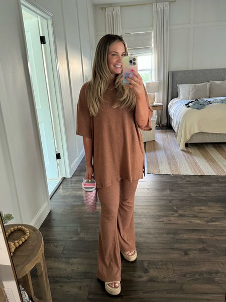 Lounge set of my dreams!!! Code: BRITTH20 gets 20% off! I’m wearing a small in the bottoms & medium in the the top!  

Pink lily, lounge set, flare pants, oversized tee, lounge outfit