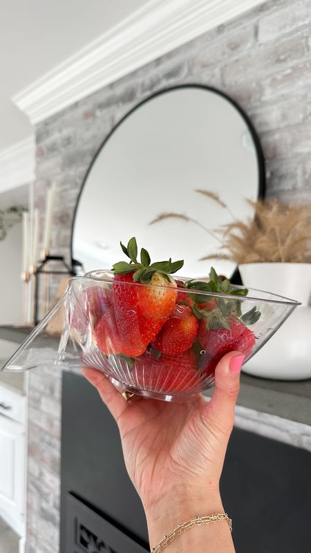 We eat so many fruits and veggies that this set of 3 fruit and veggie cleaning bowl was the perfect addition to my kitchen. 🍓🫐🍒

#amazonfinds #amazonmusthaves #founditonamazon #amazonhome #amazonhomefinds #homehacks #amazonhomehacks

#LTKfindsunder100 #LTKfindsunder50 #LTKhome