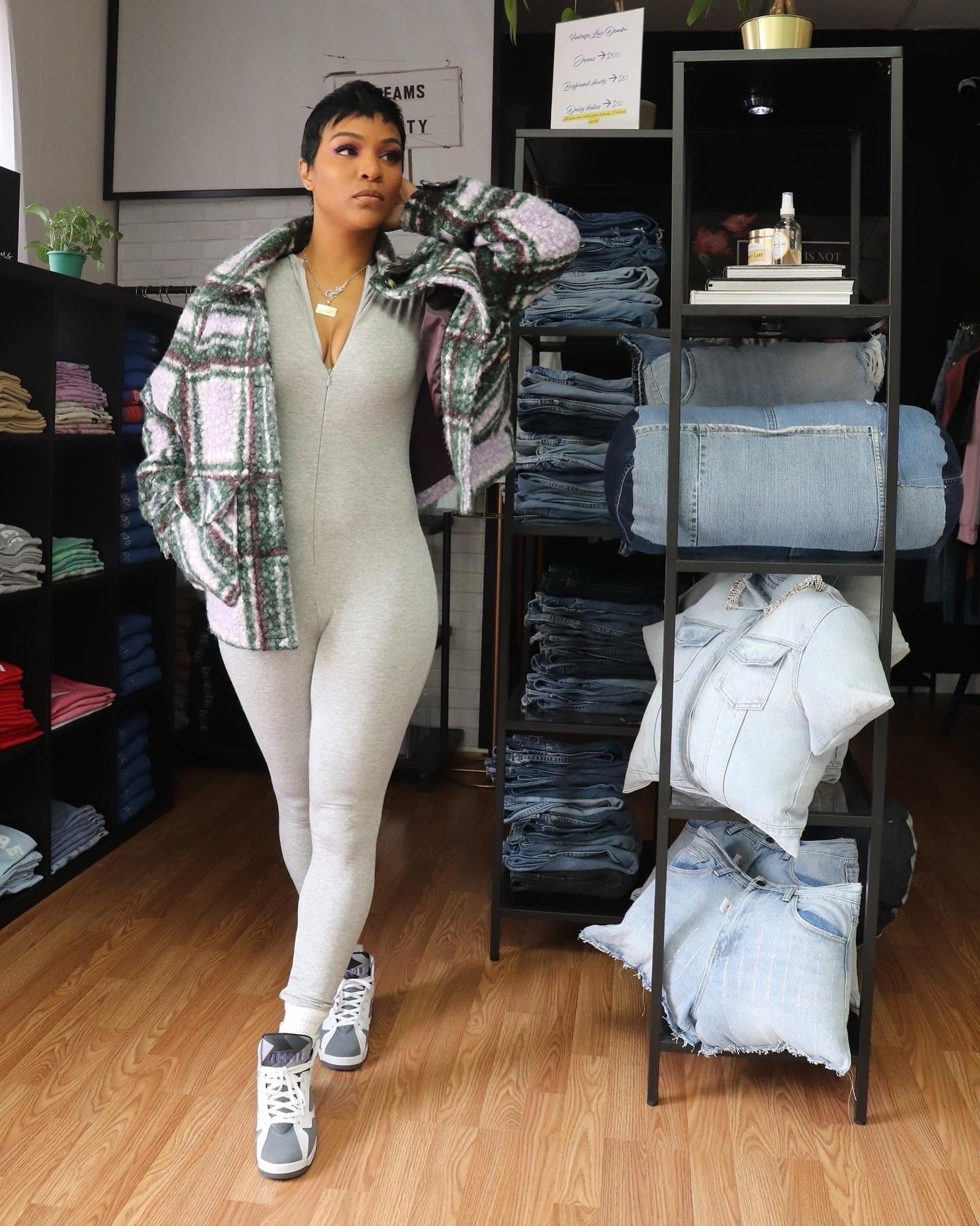 Every year it seems like I’m transforming into a new SELF…. Looking back, this was one of my favorite versions of ME 😌 …. I’m proud of myself 😇