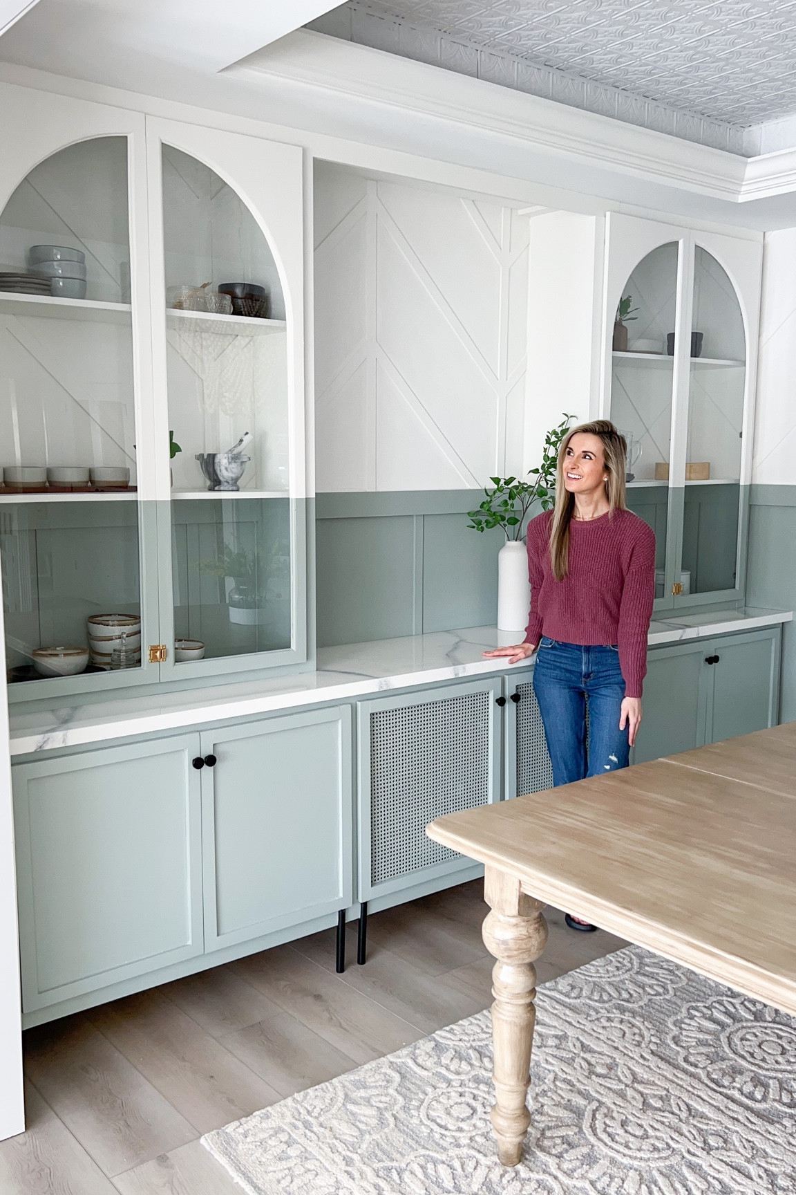 Everything I used to style these dining room builtins!



#LTKunder100 #LTKFind #LTKhome