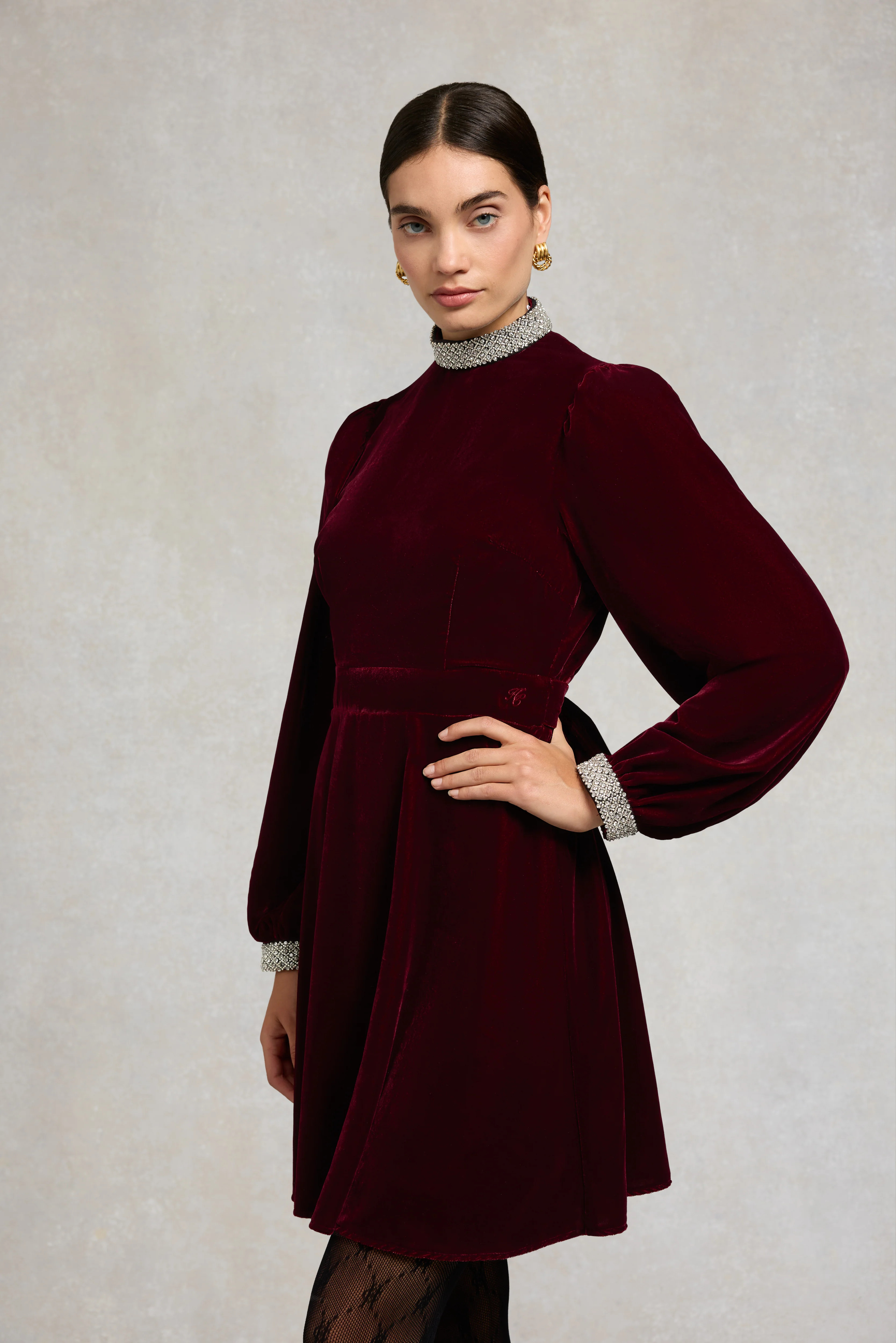 Gracie Velvet Mini Dress (Merlot) | Holland Cooper