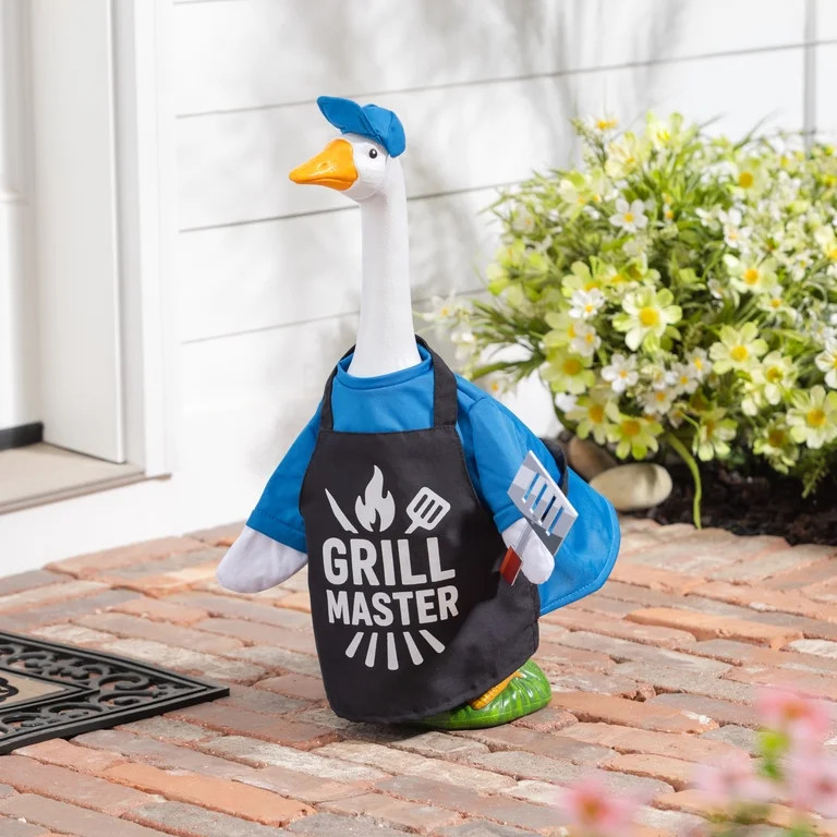 Mainstays Summer Grill Master & Hula Porch Goose Outfit, Set of 2 | Walmart (US)