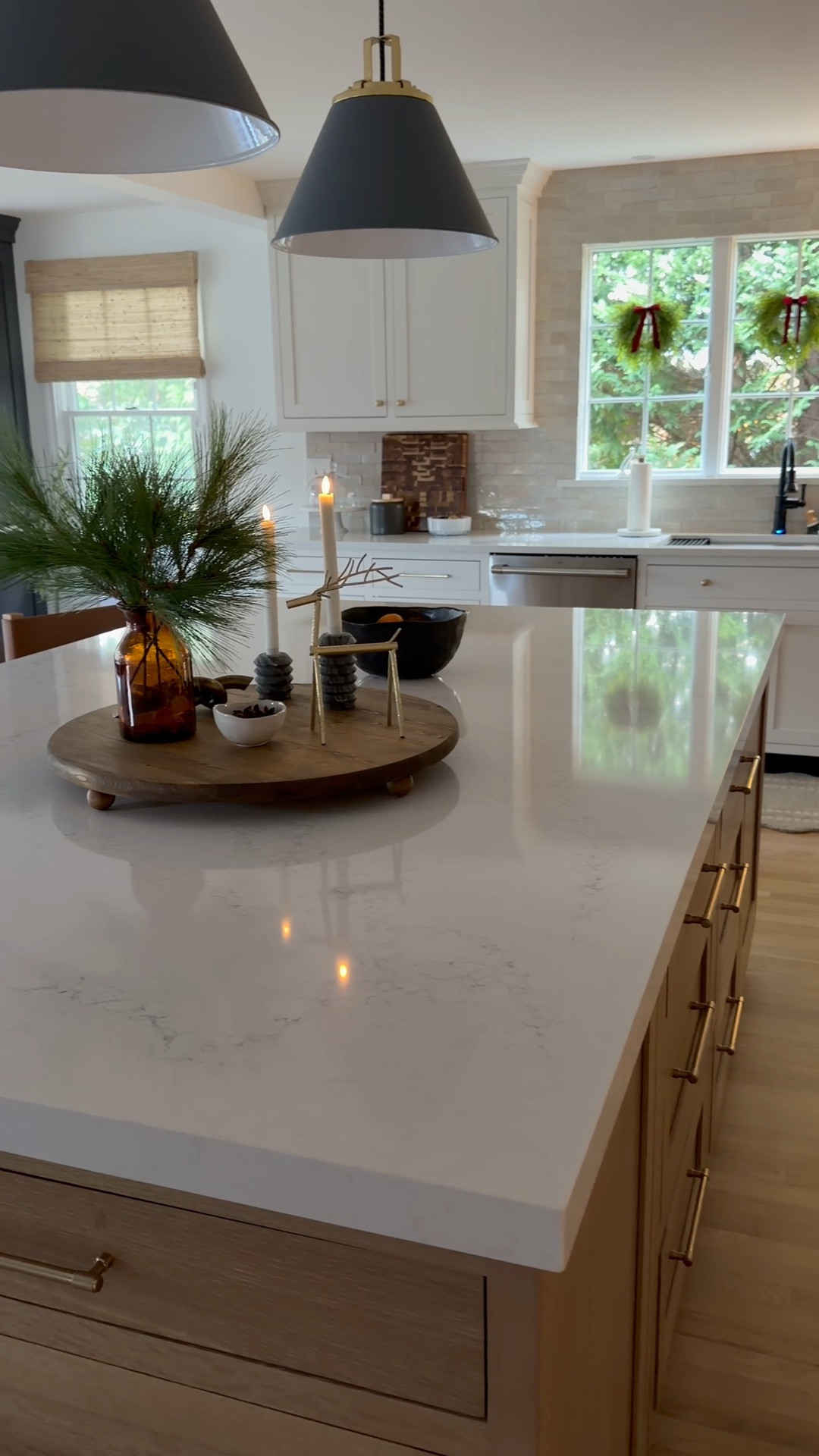 Christmas is loading!!!    I’ve been working on slowly adding my holiday touches room-by-room.   Check out my kitchen links below!  

#LTKFindsUnder50 #LTKSeasonal #LTKHoliday