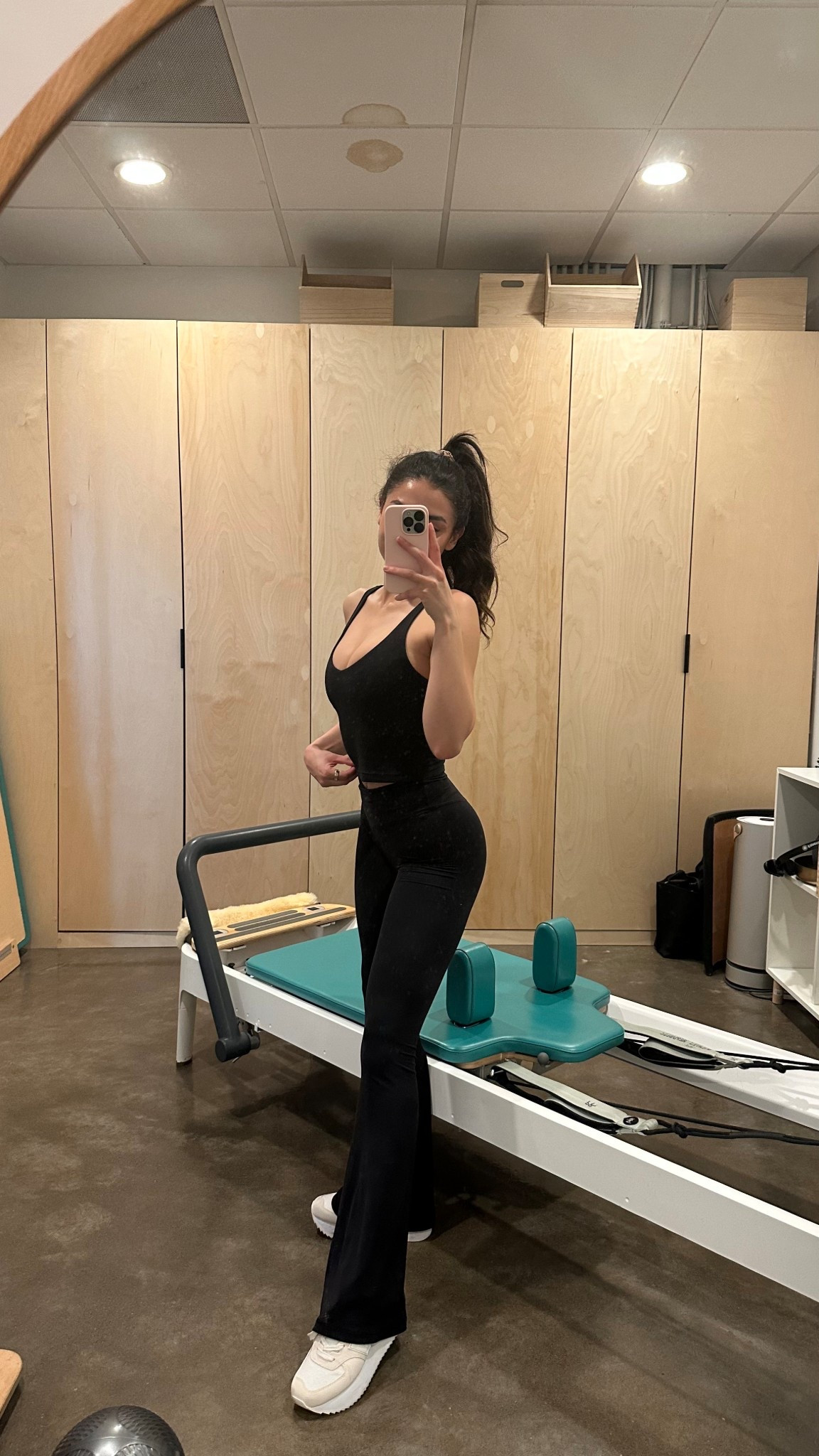 I’m 5’3 and got the Regular length for the flare leggings, but would recommend getting in Short if you’re my height because these are long on me!! 

#LTKFindsUnder100 #LTKActive #LTKPetite
