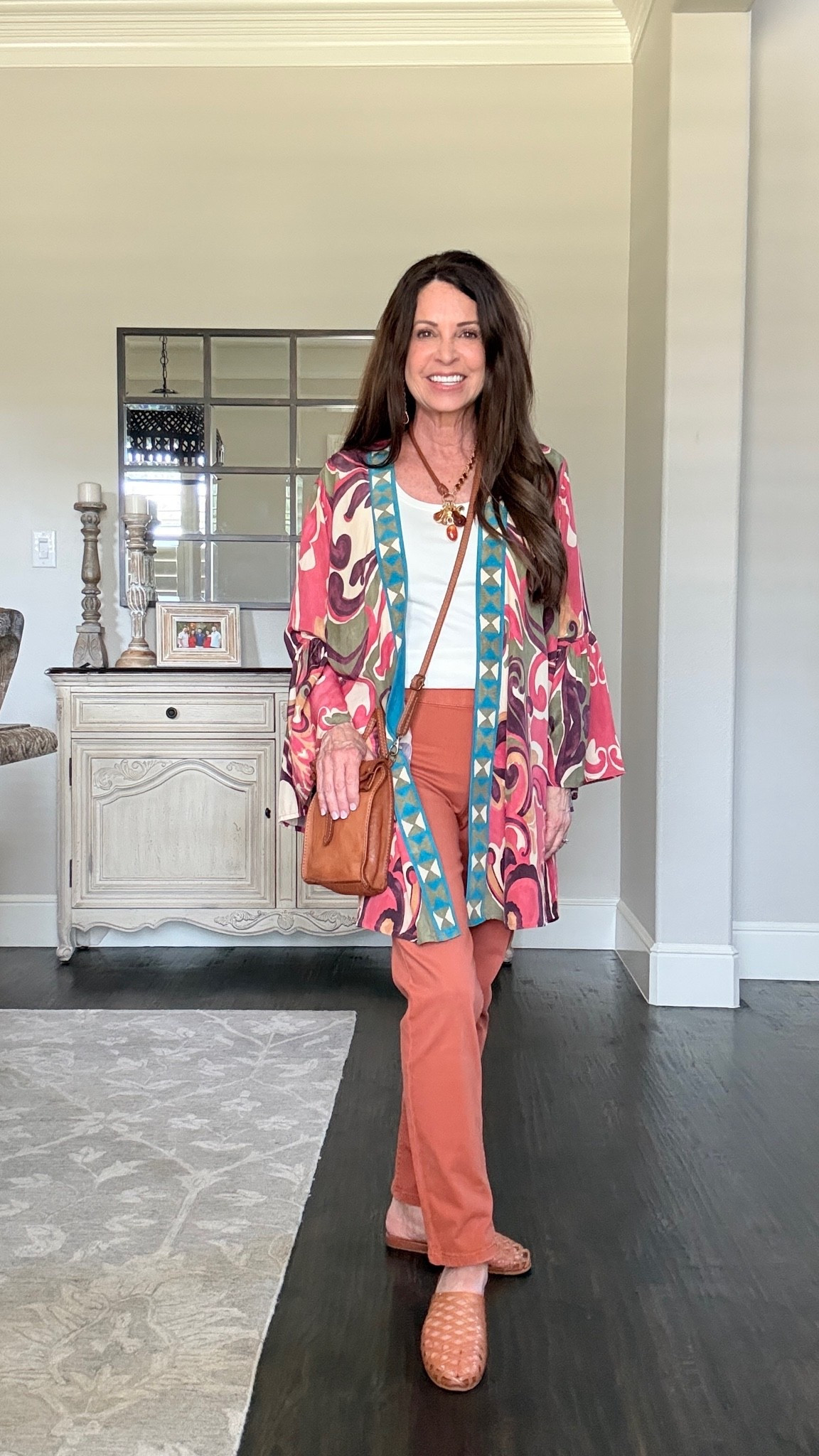 Layering pieces to wear now as we transition into the Fall season include tanks, slim jeans in a clay color and muted colored kimono. Available in misses, petites and women’s sizing.

@soft_surroundings #ad