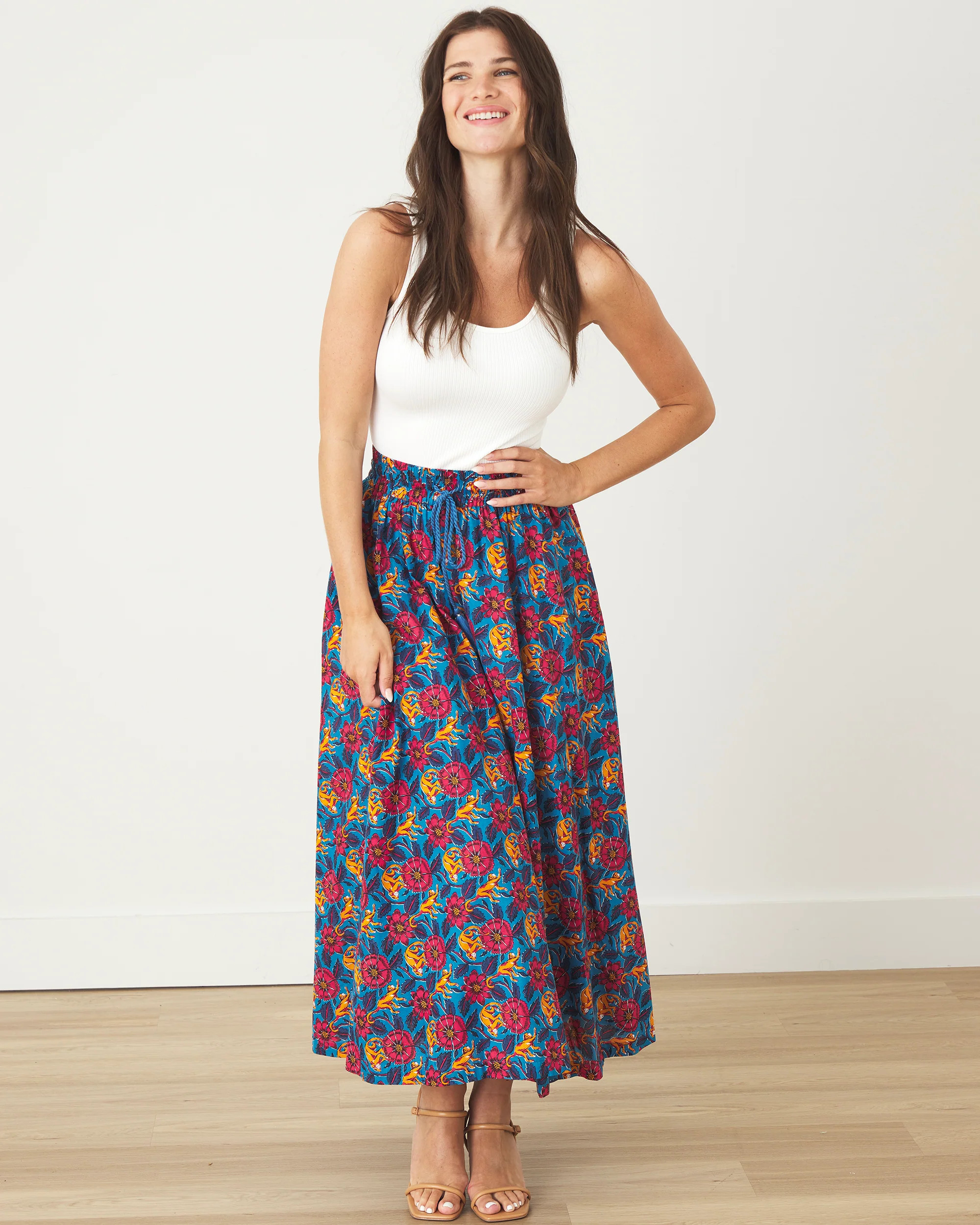 Leaps &amp; Bounds - Carry On Skirt - Touch the Sky | Printfresh