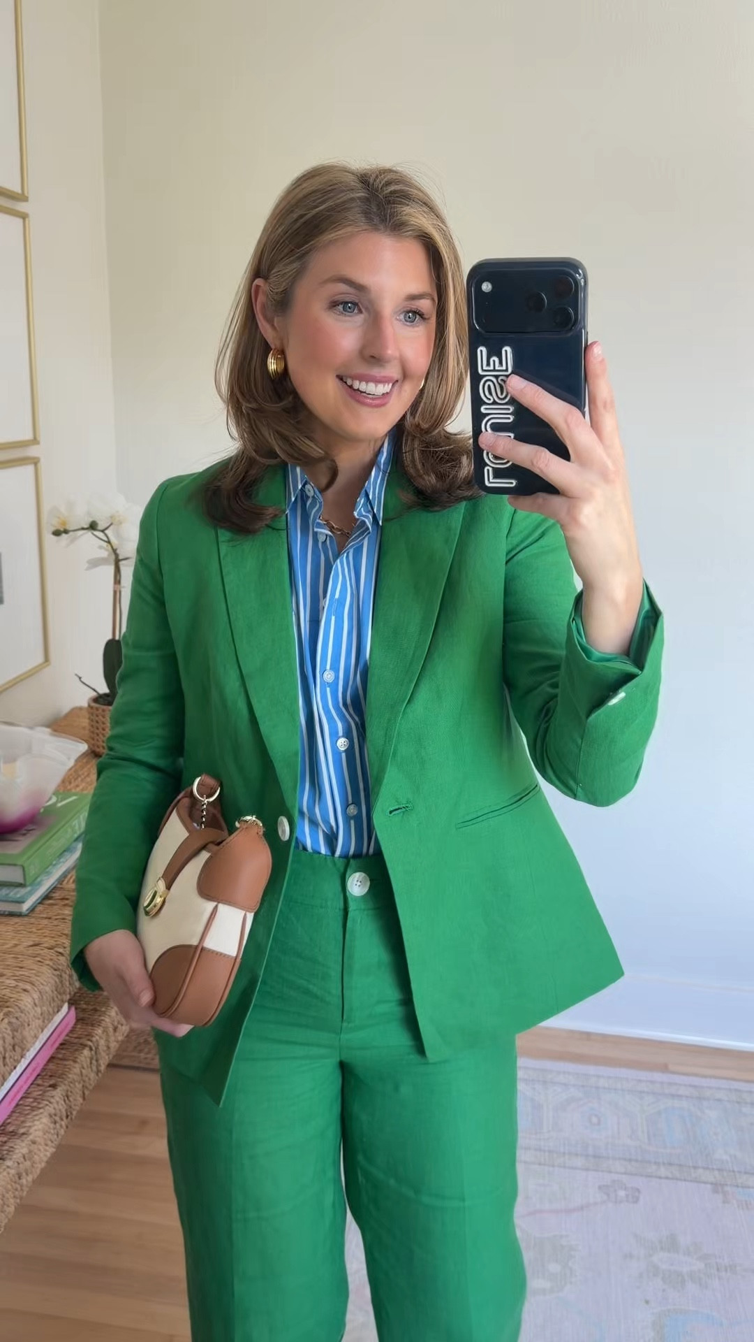 Spring outfit idea! Wearing an XS/2