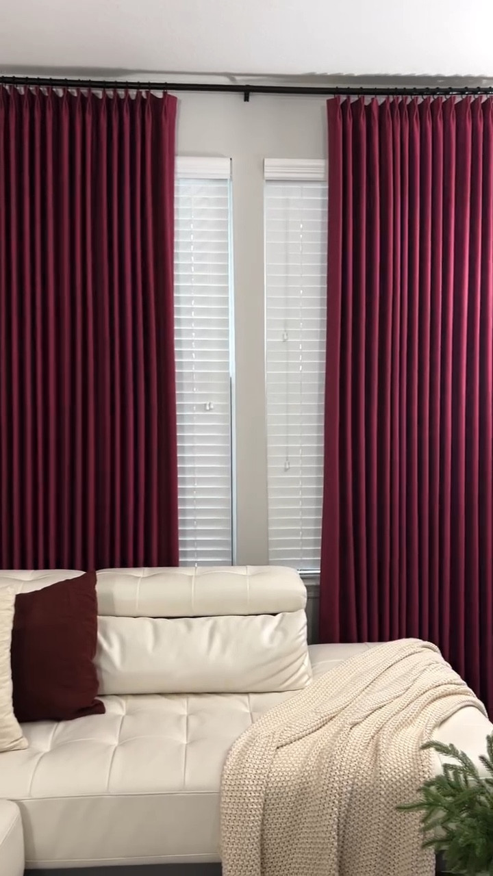 ✨ Give your home a cozy, elegant touch with these burgundy curtains — perfect for this season. The refresh your space has been waiting for 🤎🍂

✨ Dale a tu hogar un toque acogedor y elegante con estas cortinas burgundy perfectas para la temporada. El cambio que tu sala estaba pidiendo 🤎🍂

Use my code CLAR17 for your exclusive discount at Homerilla.
= Comment LINK @ and check your DM e or tap the link in my bio / LTK for more details.

Type: Lille Linen
Color: Burgundy Red
Hanging Header Style :Pinch Pleat - Double
Curtain Rings:Black Ring
Single Panel Width (inch):82 
Single Panel Length (Height) in Inch: 101 
Lining Type:90% Blackout - 205 gsm
Free Matching Tieback
Free Memory Training