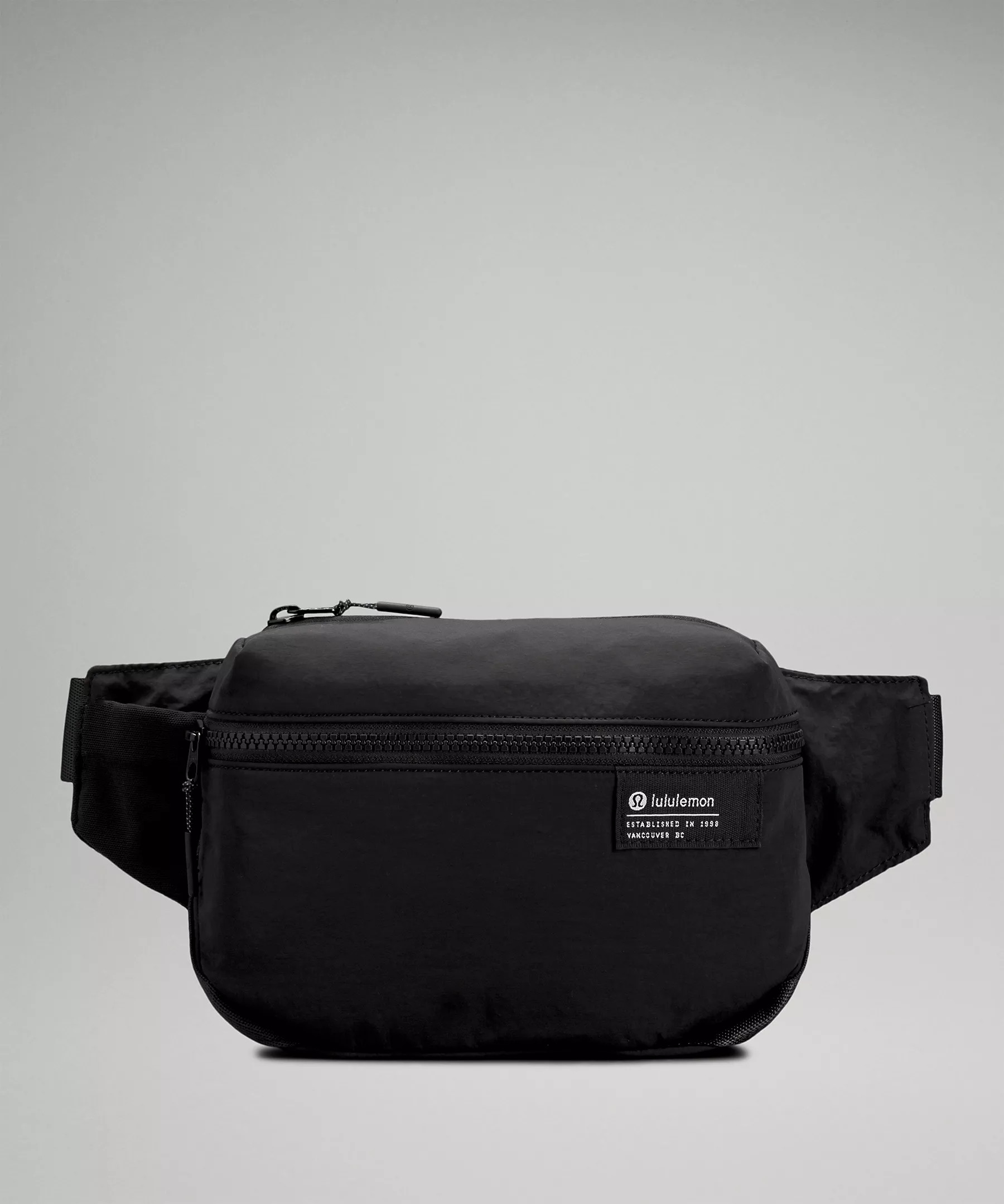 Clean Lines Belt Bag 2L | Lululemon (US)