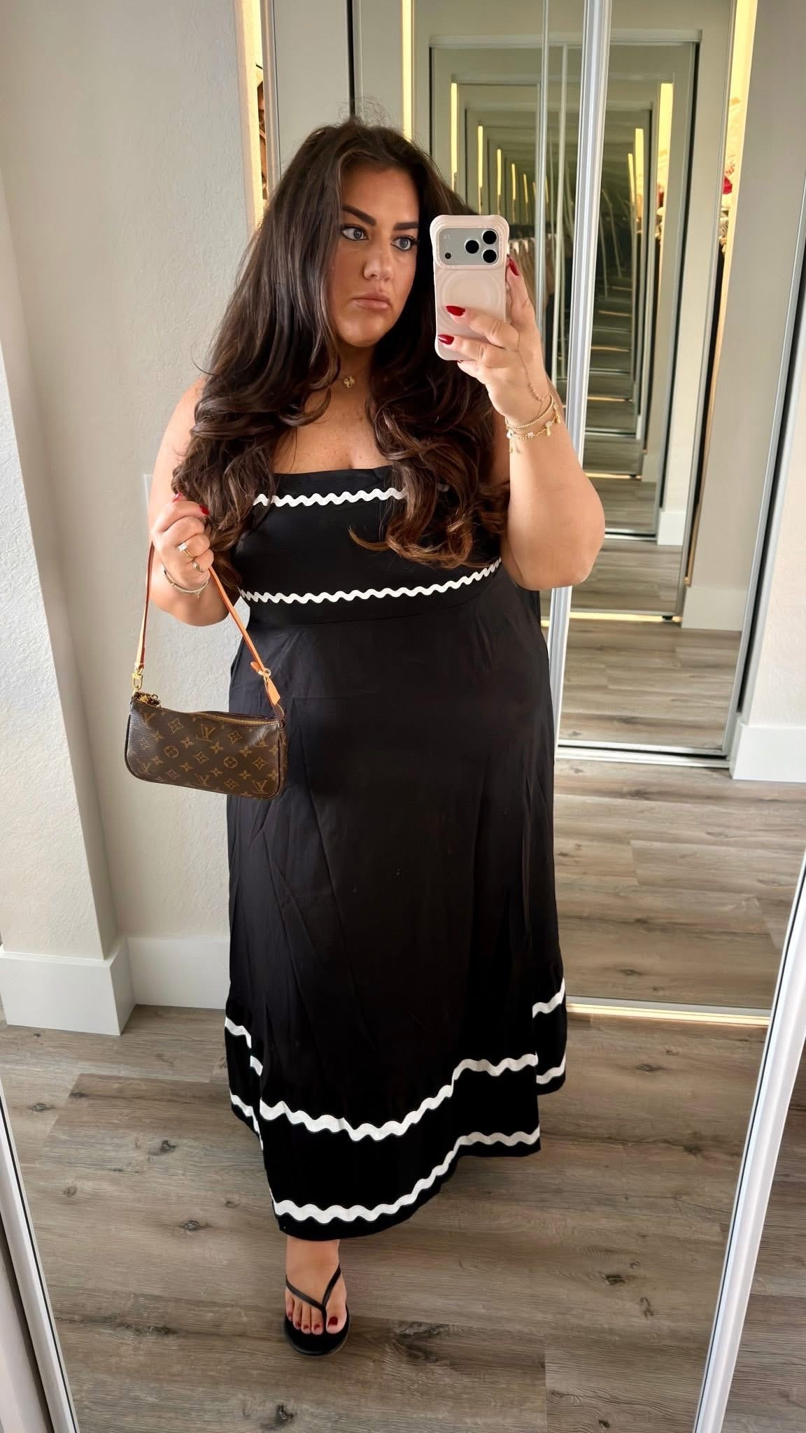 The most flattering dress…amazing quality for the price! 

#sundress #amazondress #curvy

#LTKPlusSize