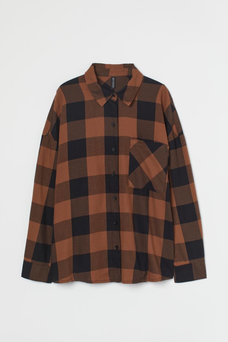 Wide-cut shirt in soft, woven cotton fabric. Collar, buttons at front, and an open chest pocket. ... | H&M (US + CA)