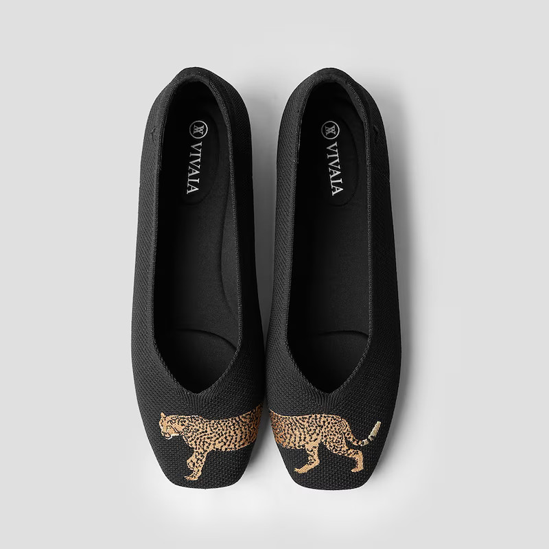 Square-Toe V-Cut Flats (Margot 2.0) | VIVAIA