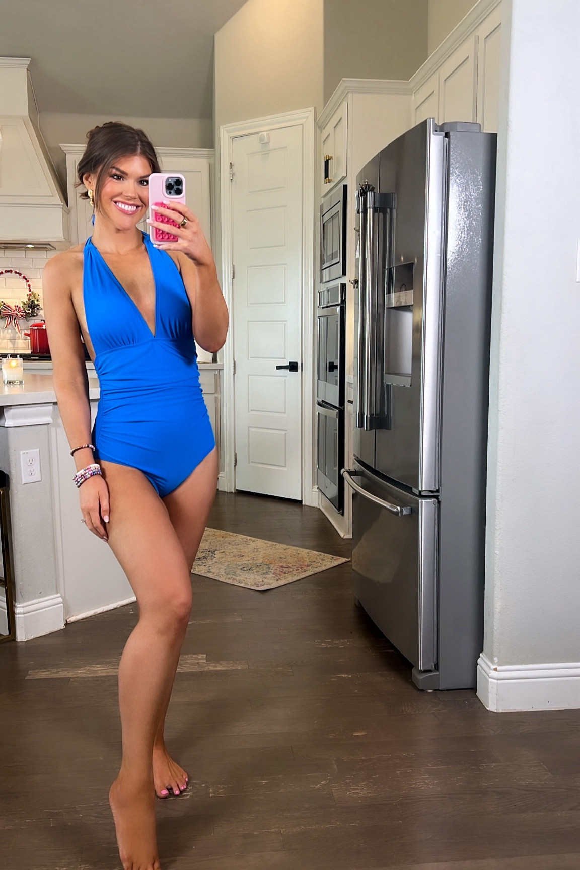 A great basic flattering one piece from Amazon! Comes in so many colors!

Wearing a medium  

#LTKFindsUnder100 #LTKStyleTip #LTKSwim