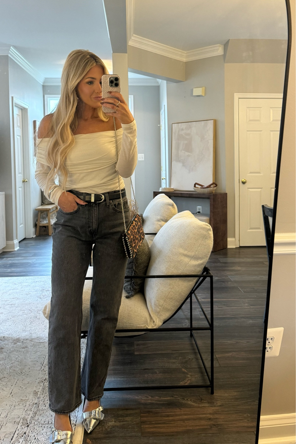 Cute and easy look for the weekend. This off the shoulder top is under $40 and can be styled SO many ways! It’s gorgeous! Size down/ I did a medium and the fit is oversized.

#LTKSeasonal #LTKFindsUnder100 #LTKStyleTip